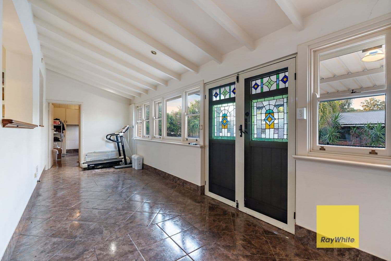 143 Fremantle Road, Gosnells WA 6110, Gosnells - Thumbnail 3