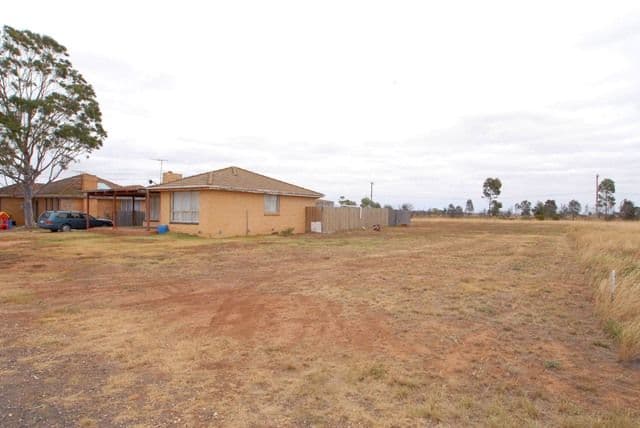 20 Eaton Court, MOUNT COTTRELL VIC 3024, Mount Cottrell - Image 1