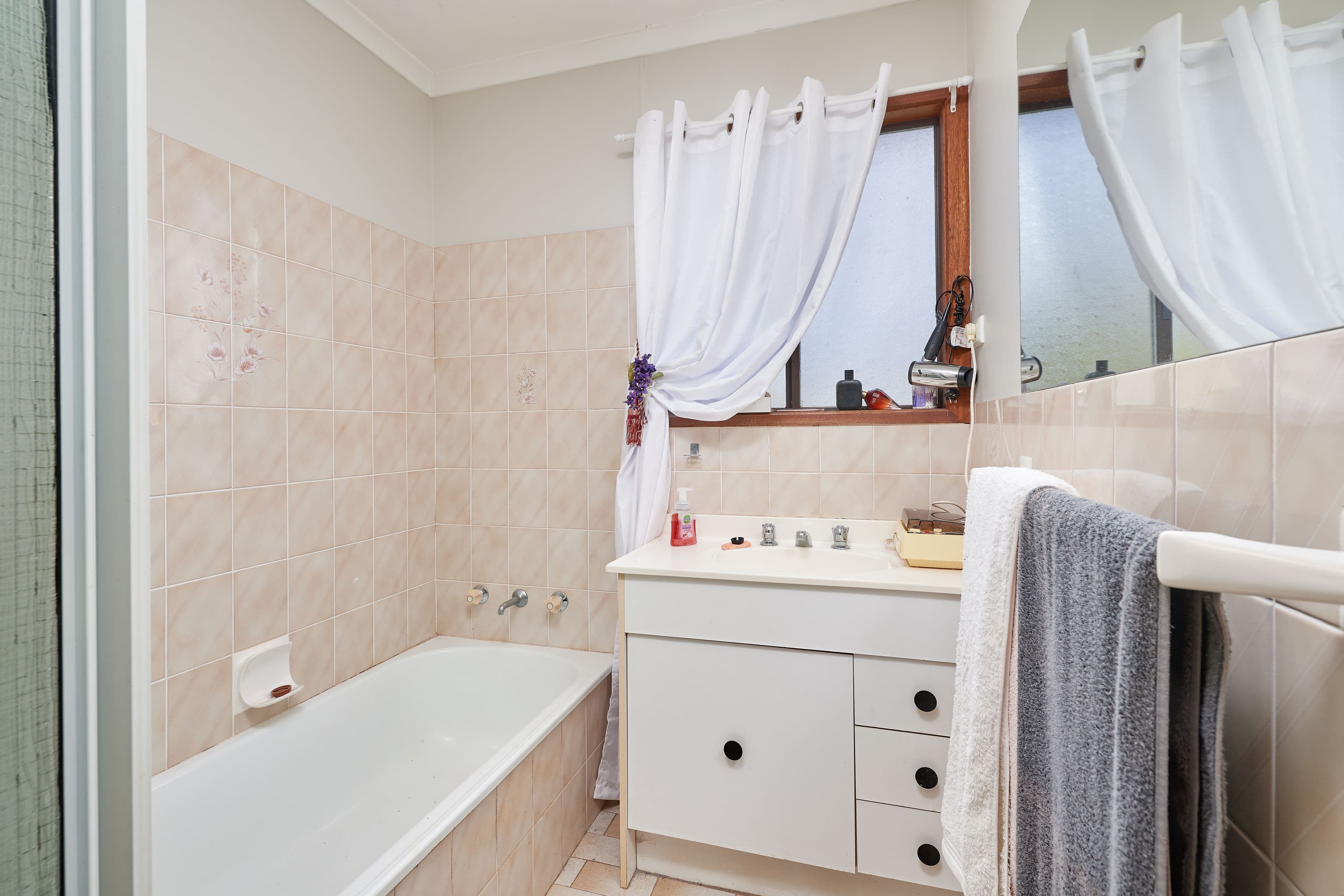 18 Devlin Street, Ganmain NSW 2702, Ganmain - Thumbnail 7