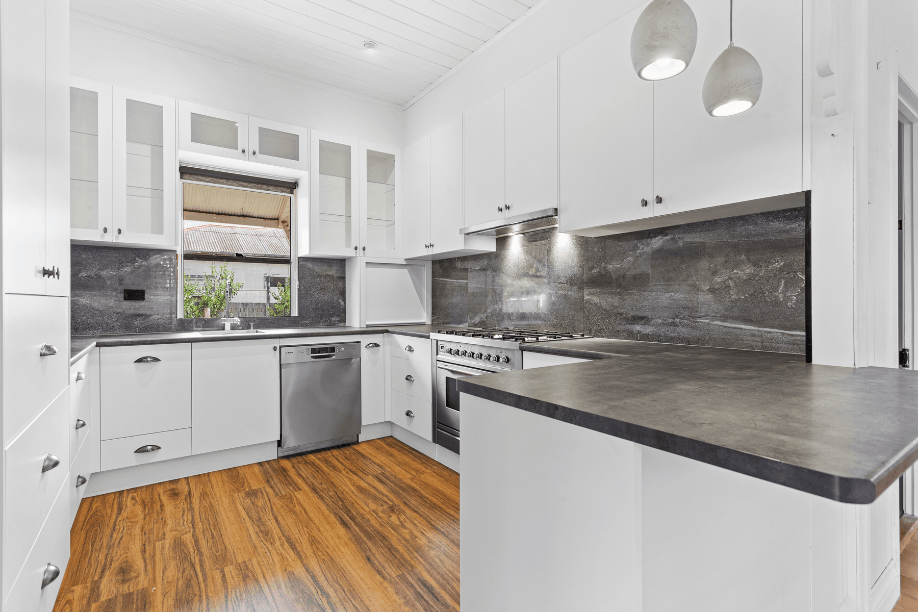 10 Albert Street, Newtown QLD 4350, Newtown - Thumbnail 3