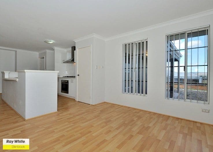 4 Rennex Ramble, Ellenbrook WA 6069, Ellenbrook - Thumbnail 7