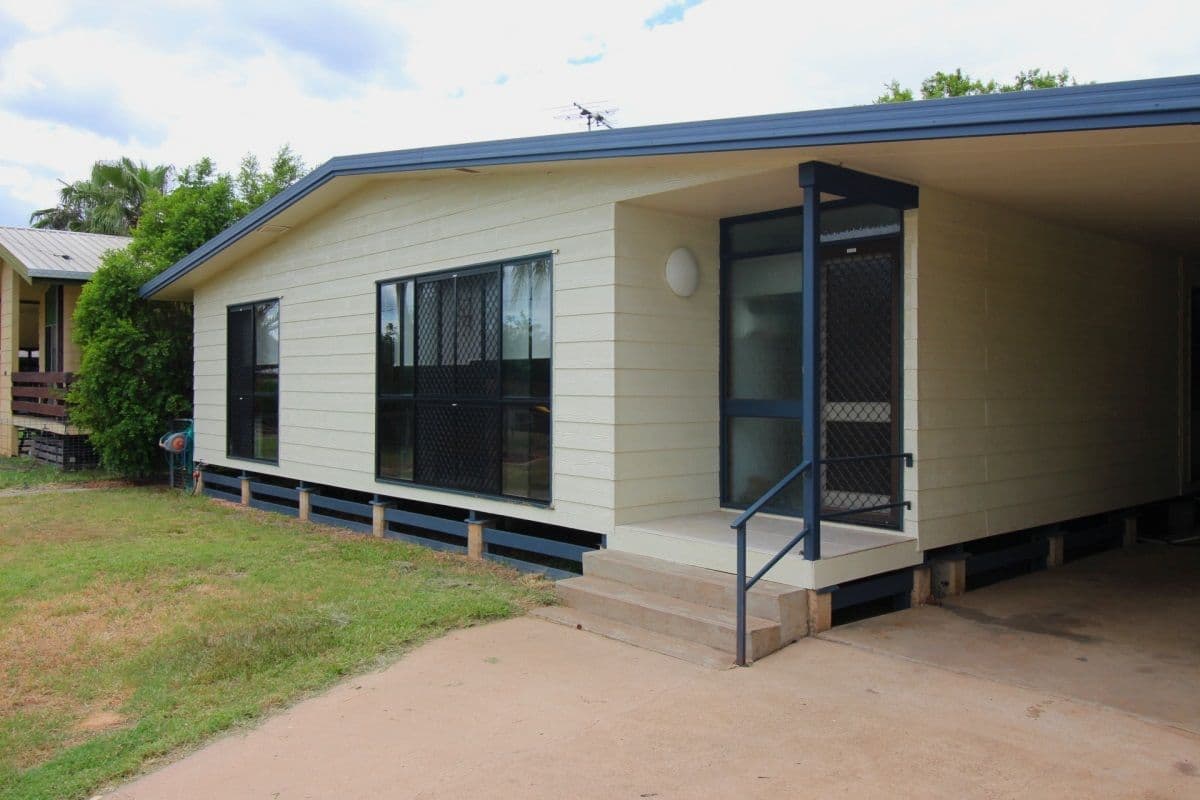 111 Harris Street, Emerald QLD 4720, Emerald - Image 1