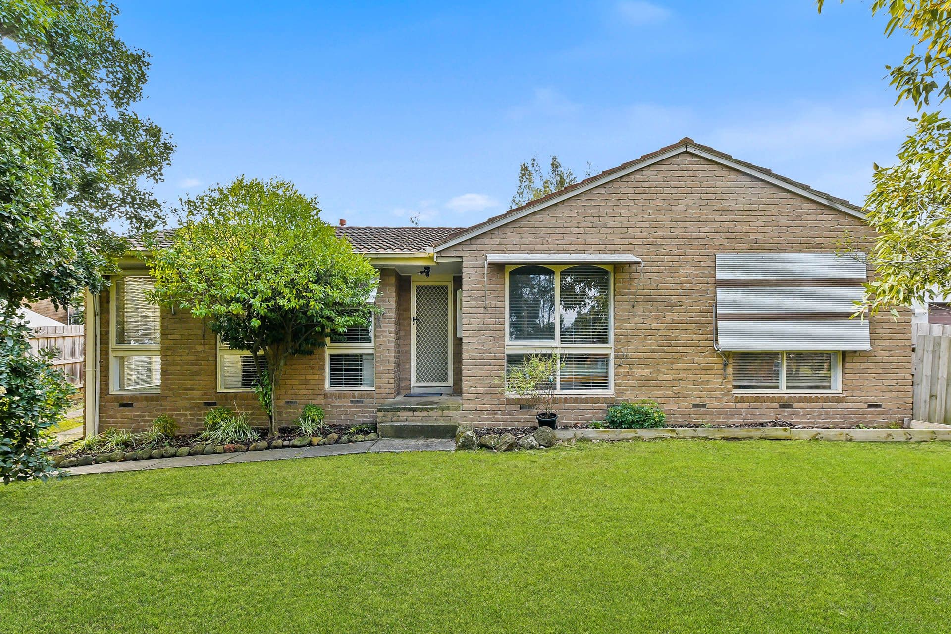 39 Cheviot Avenue, Berwick VIC 3806, Berwick - Thumbnail 4