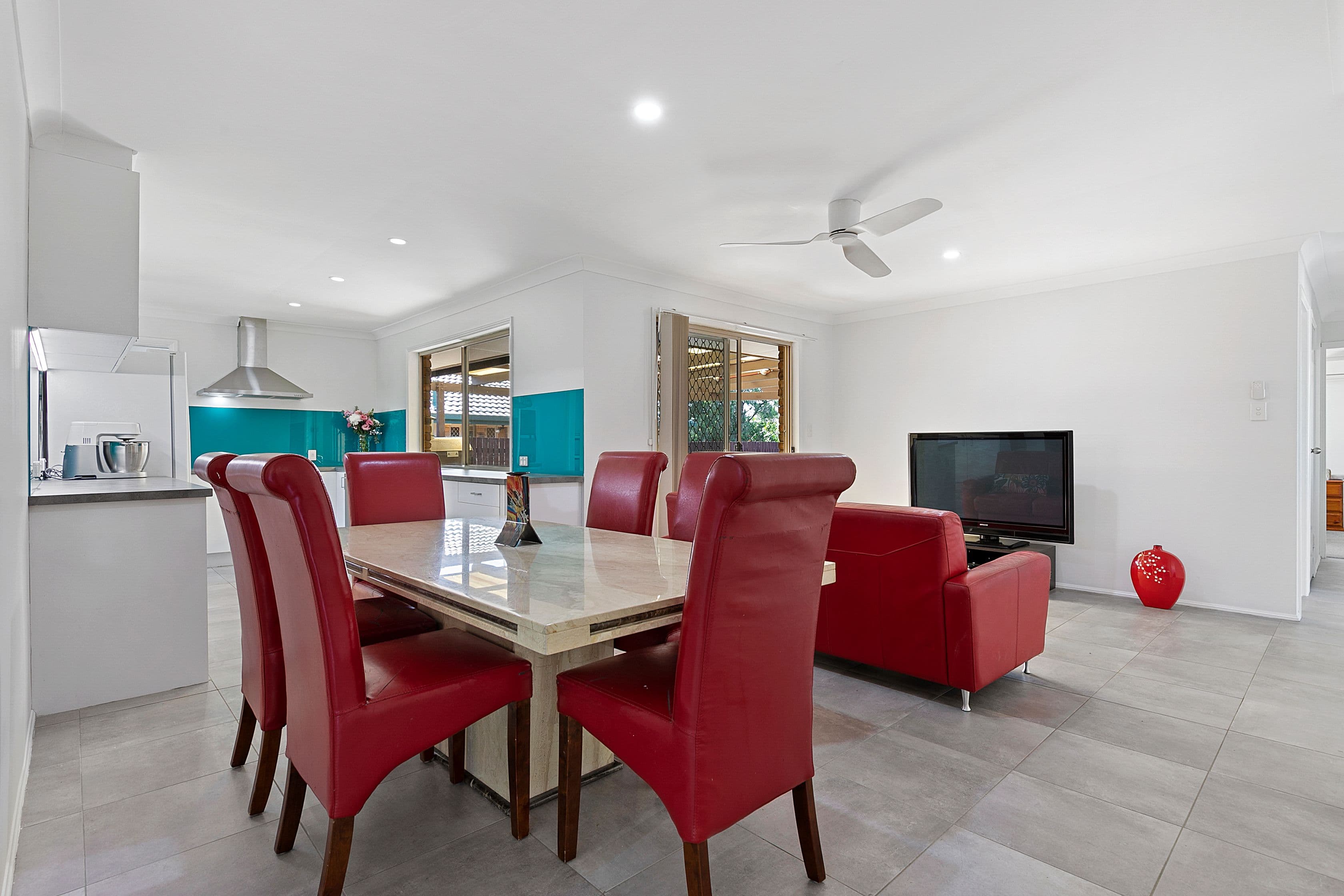 27 Champagne Crescent, Thornlands QLD 4164, Thornlands - Thumbnail 4