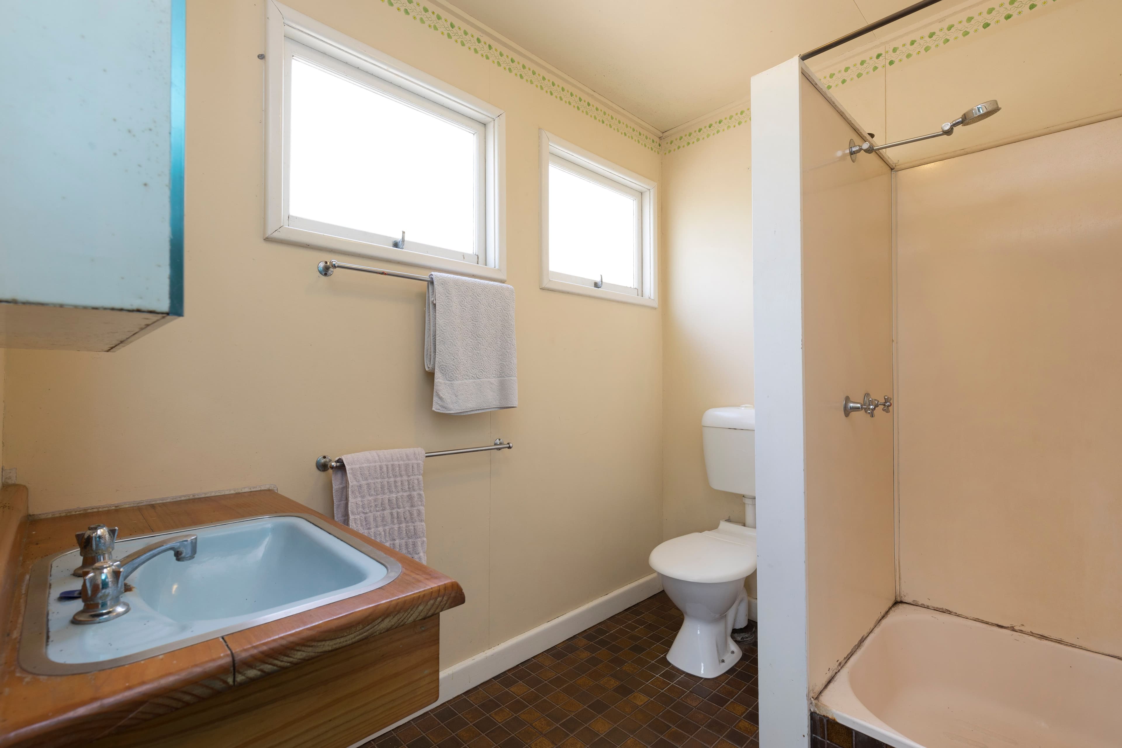 1 Angus Street, Bardon QLD 4065, Bardon - Thumbnail 8