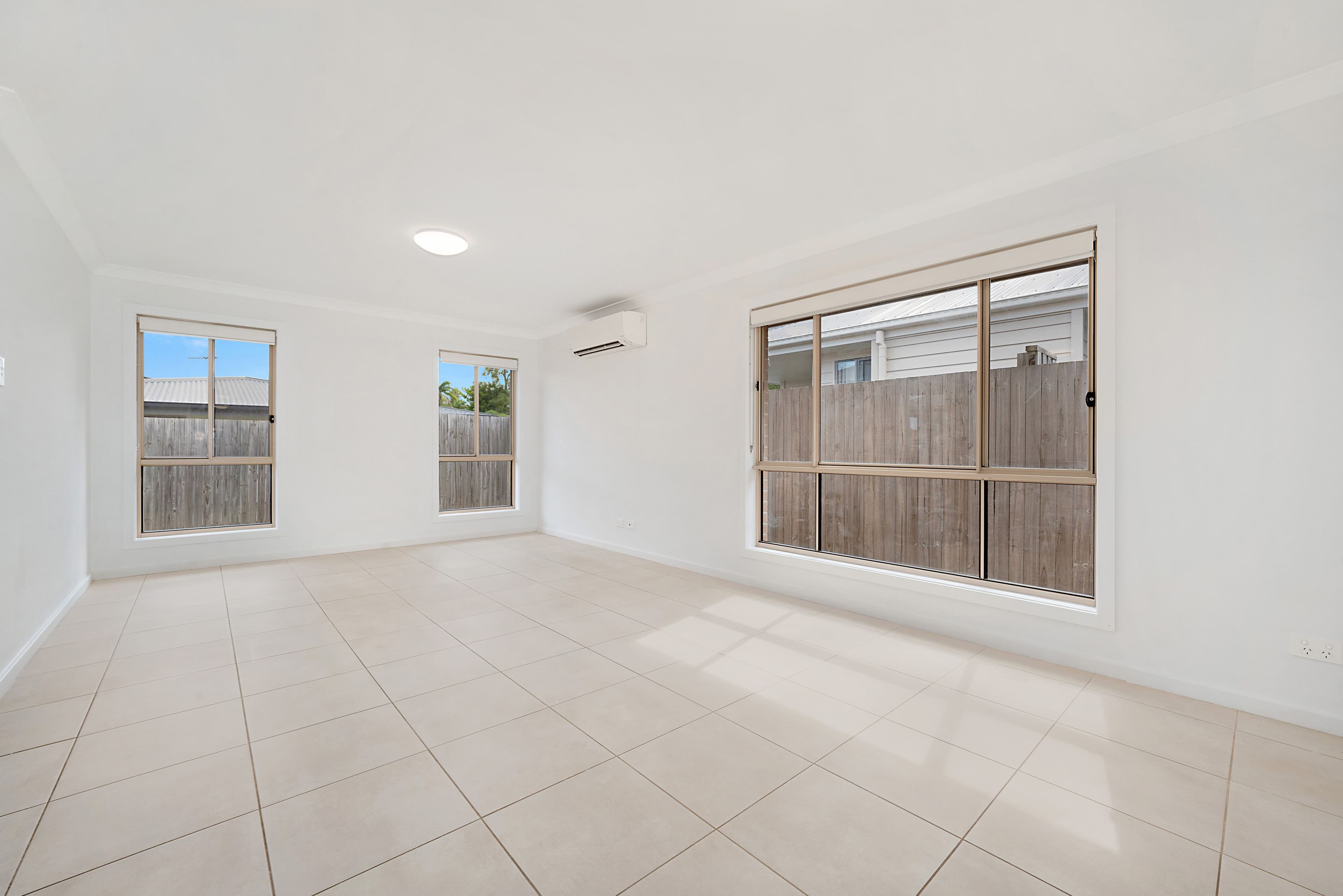 5 Regatta Circuit, Burpengary QLD 4505, Burpengary - Thumbnail 4