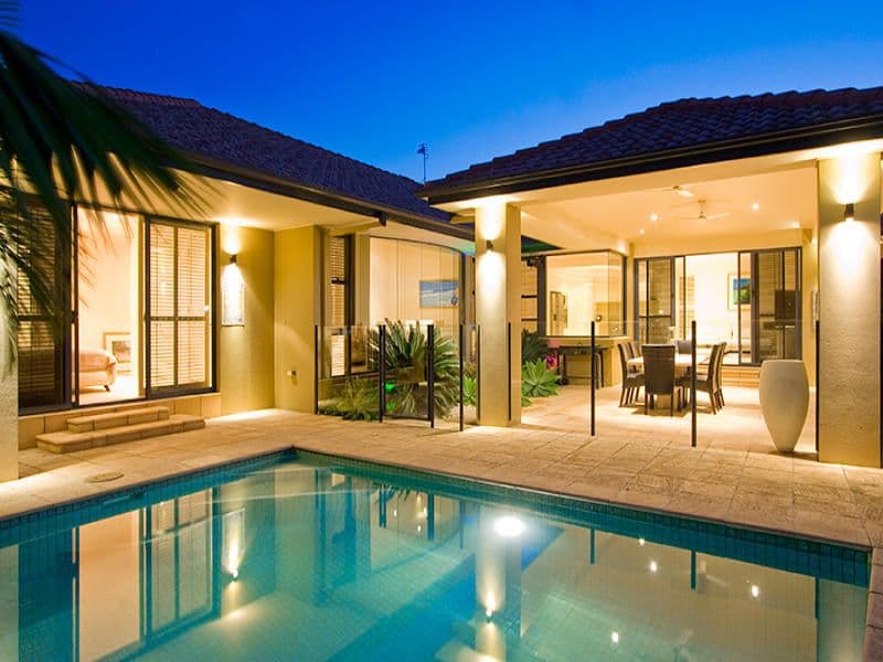 29 Windchimes Way, HOPE ISLAND QLD 4212, Hope Island - Thumbnail 2