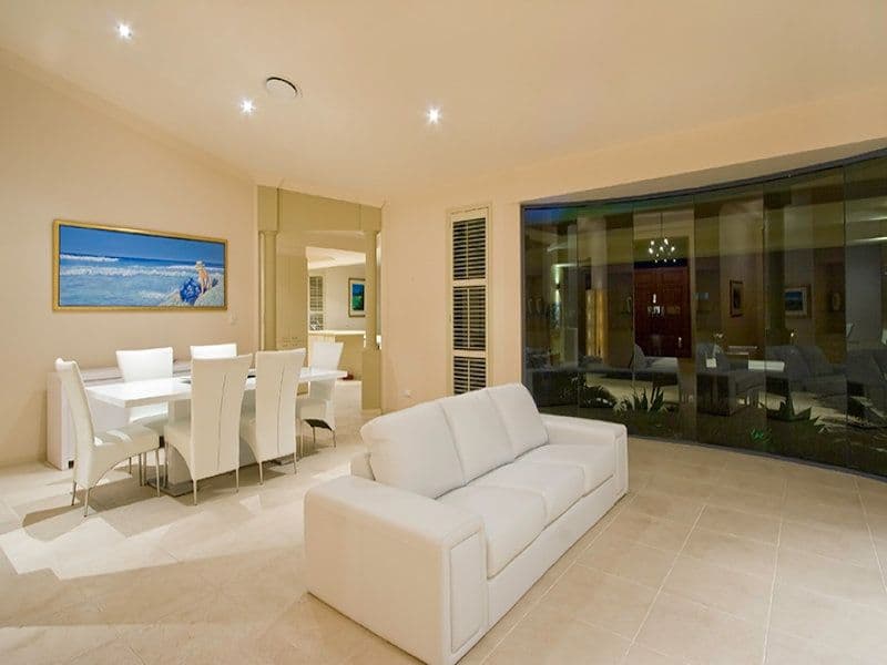 29 Windchimes Way, HOPE ISLAND QLD 4212, Hope Island - Thumbnail 5
