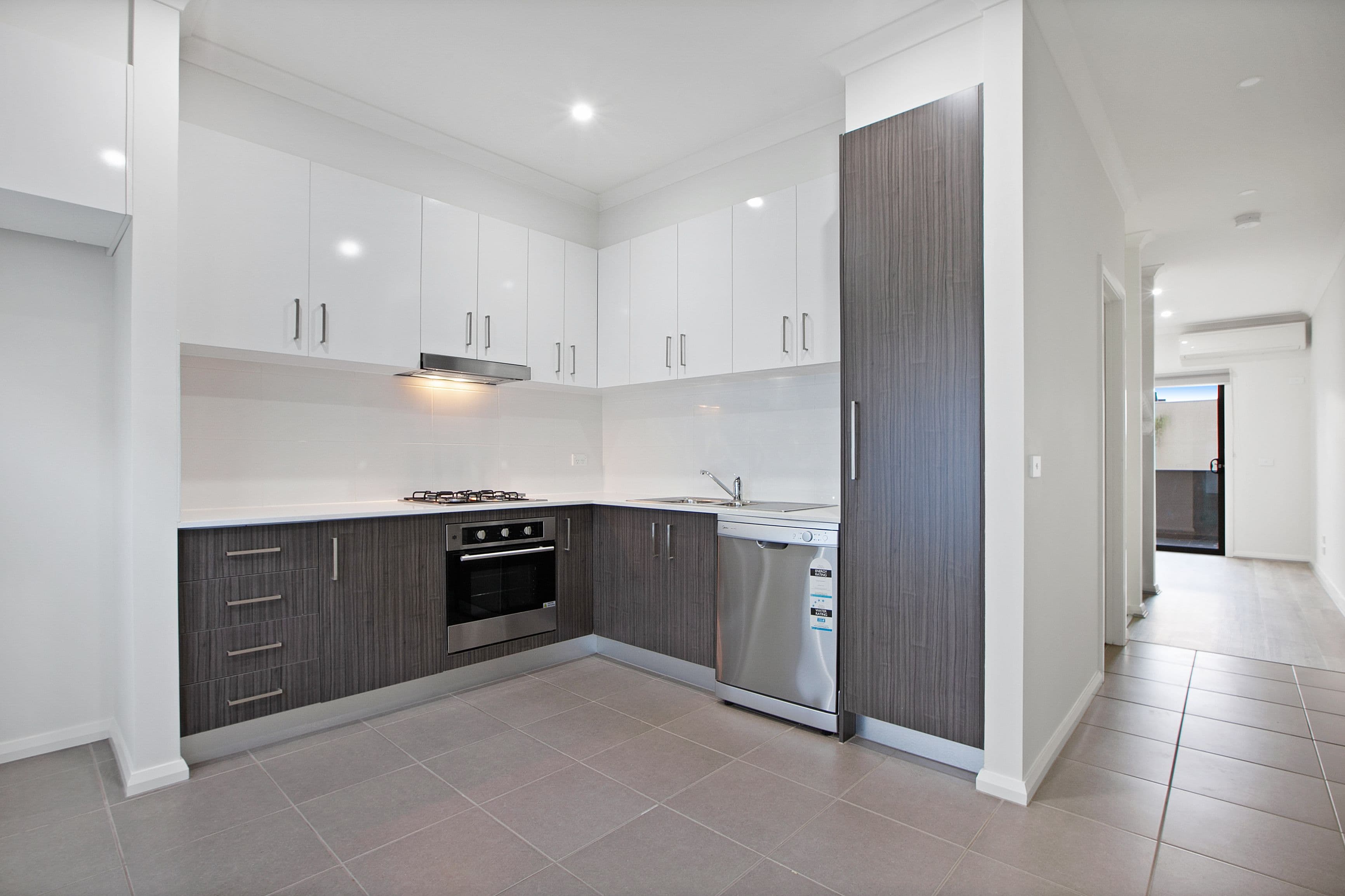 1-27 Punt Street, Craigieburn VIC 3064, Craigieburn - Image 1