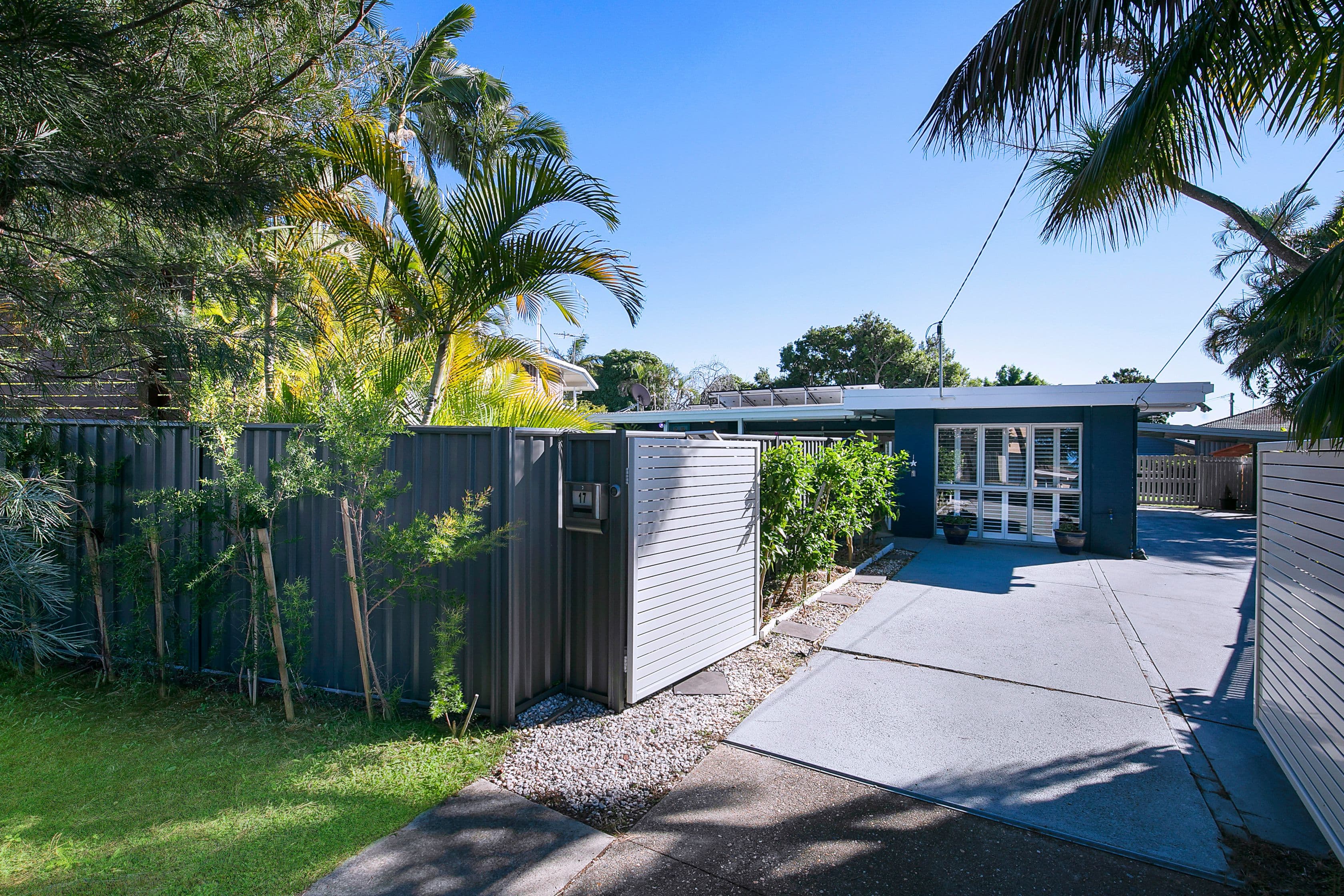 17 Kalimna Drive, Clontarf QLD 4019, Clontarf - Image 1