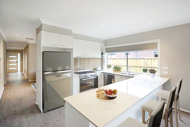 29 Naomi Street, Pakenham VIC 3810, Pakenham - Thumbnail 2
