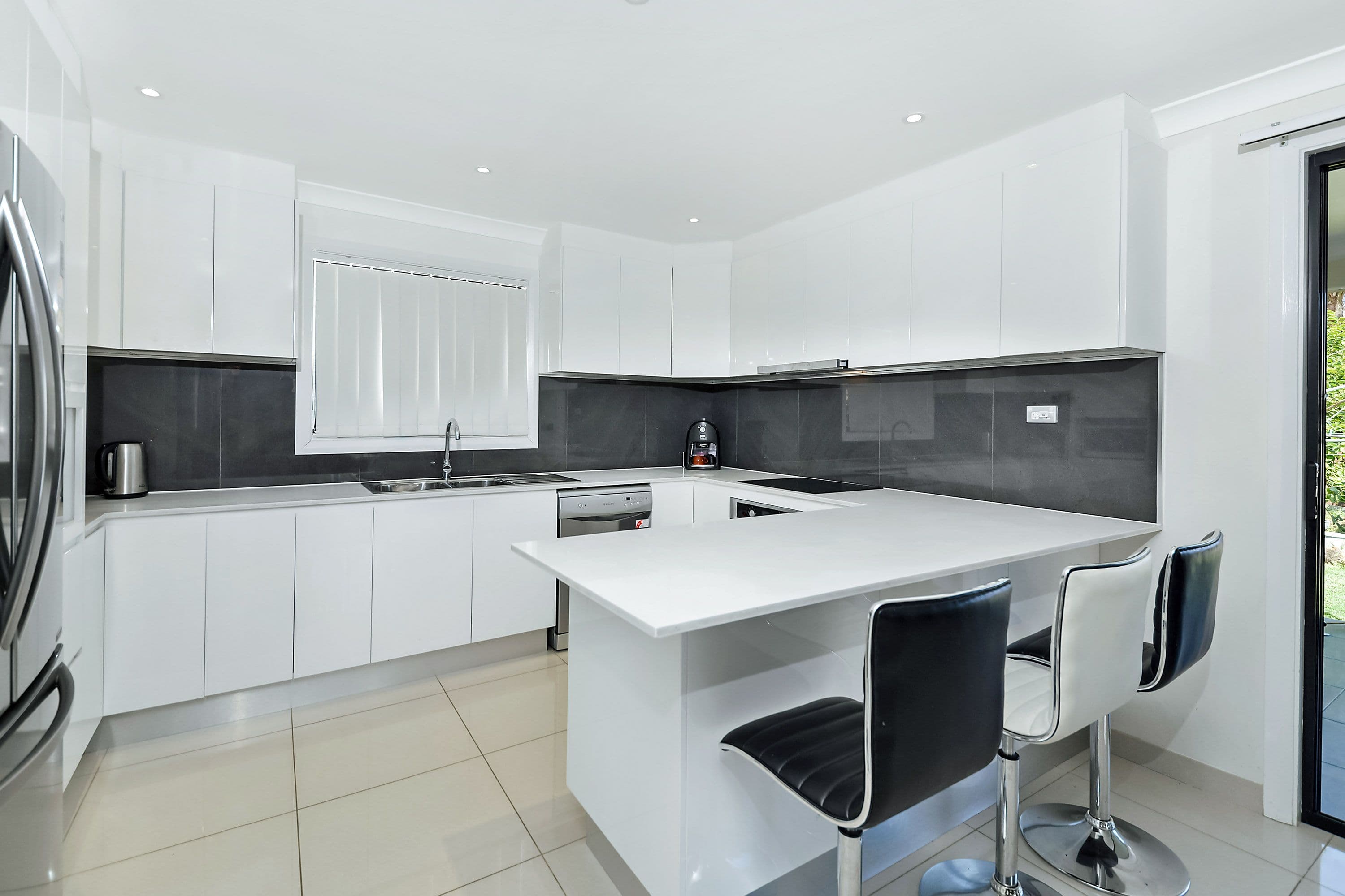 42 Rangers Road, Yagoona - Thumbnail 4