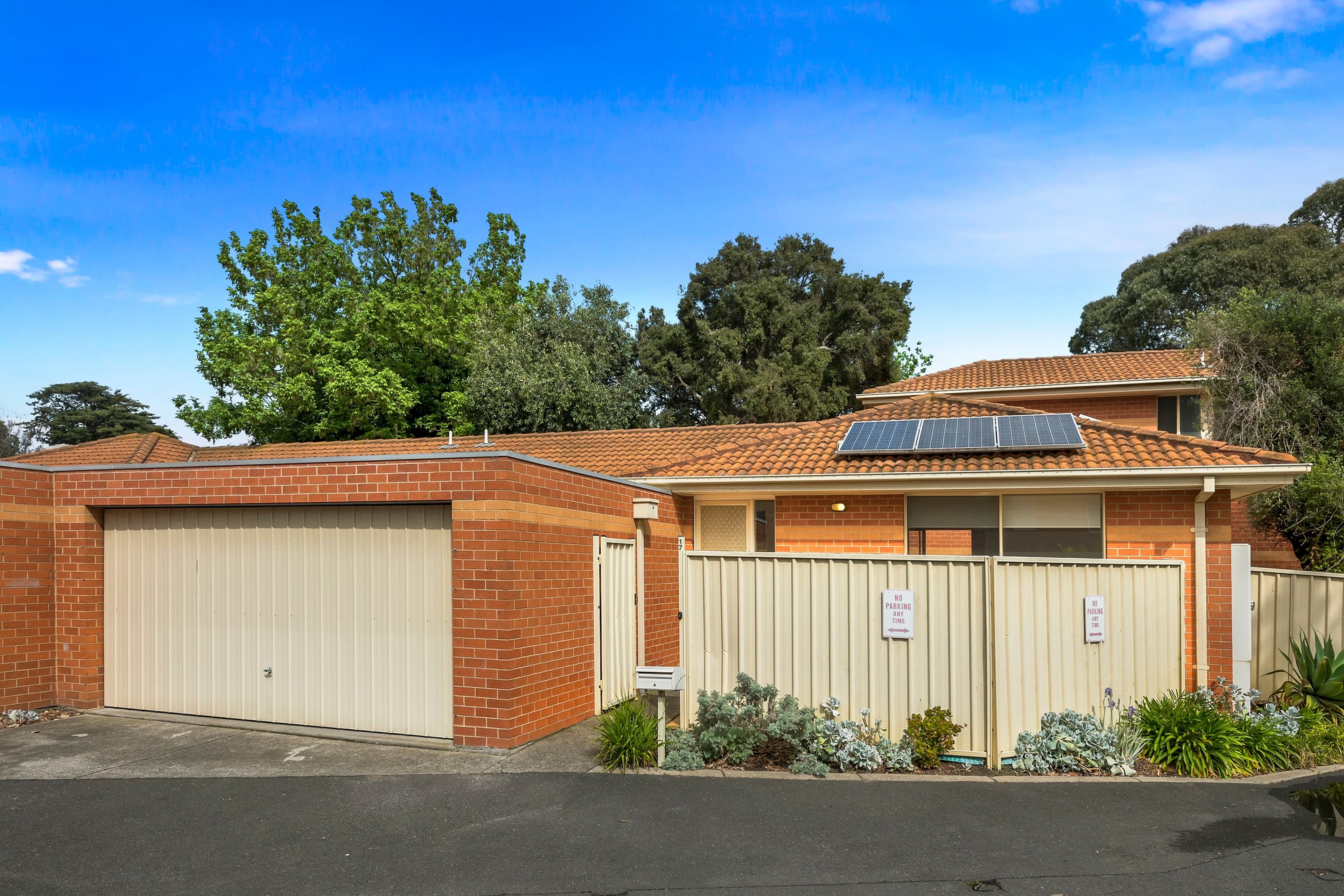 1/77 Studley Street, Maidstone - Image 1