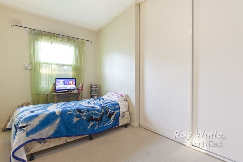 22 Bloomfield Crescent, Elizabeth Downs SA 5113, Elizabeth Downs - Thumbnail 6