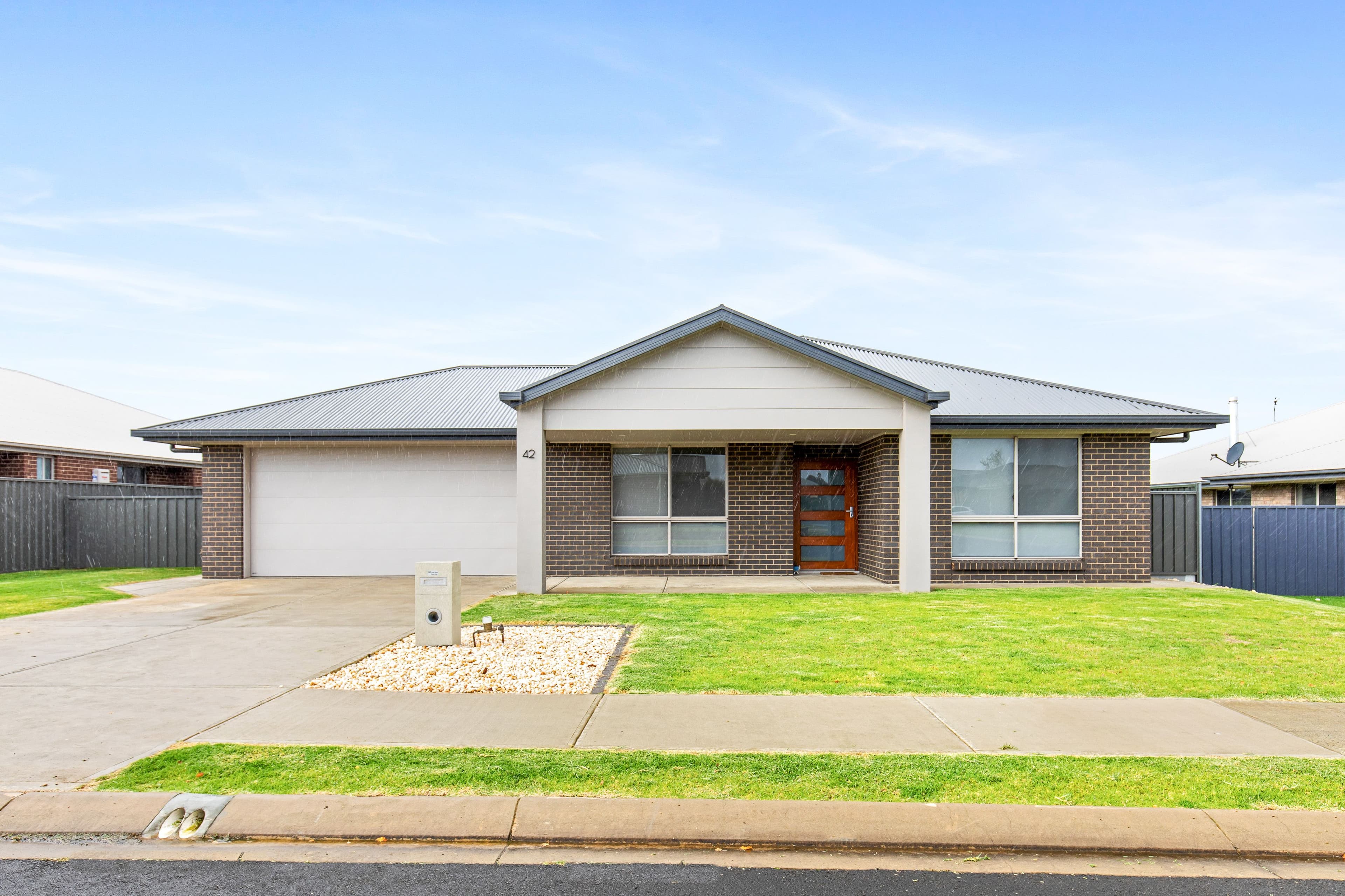 42 Matthew Flinders Way, Mount Gambier SA 5290, Mount Gambier - Image 1