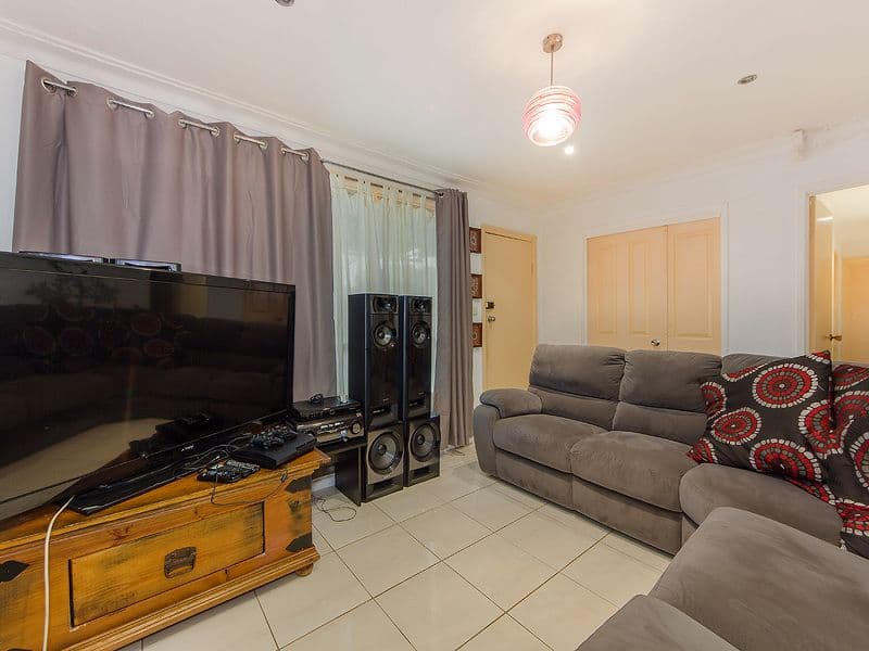 14 Moffat Street, St Albans VIC 3021, St Albans - Thumbnail 2