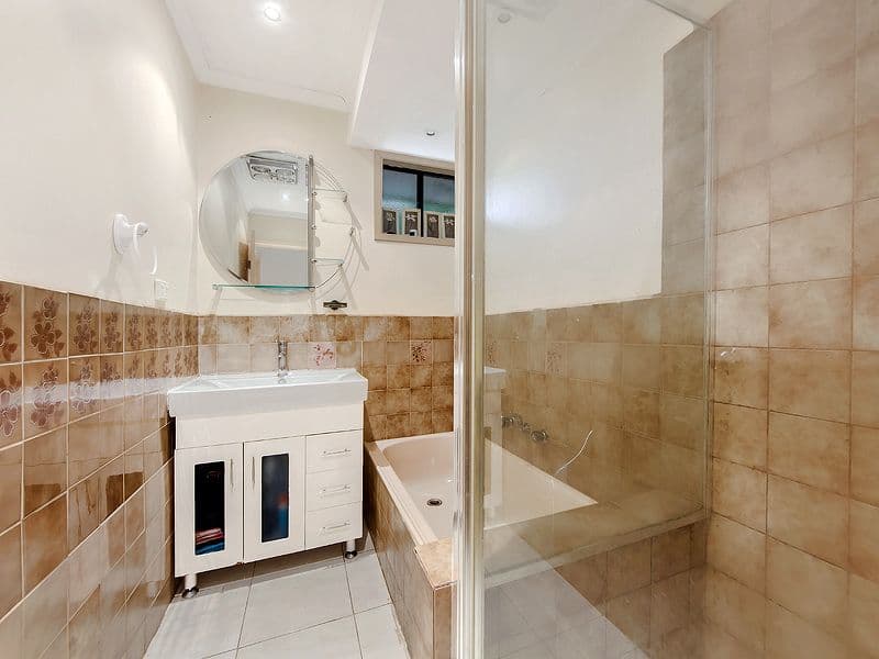 14 Moffat Street, St Albans VIC 3021, St Albans - Thumbnail 4