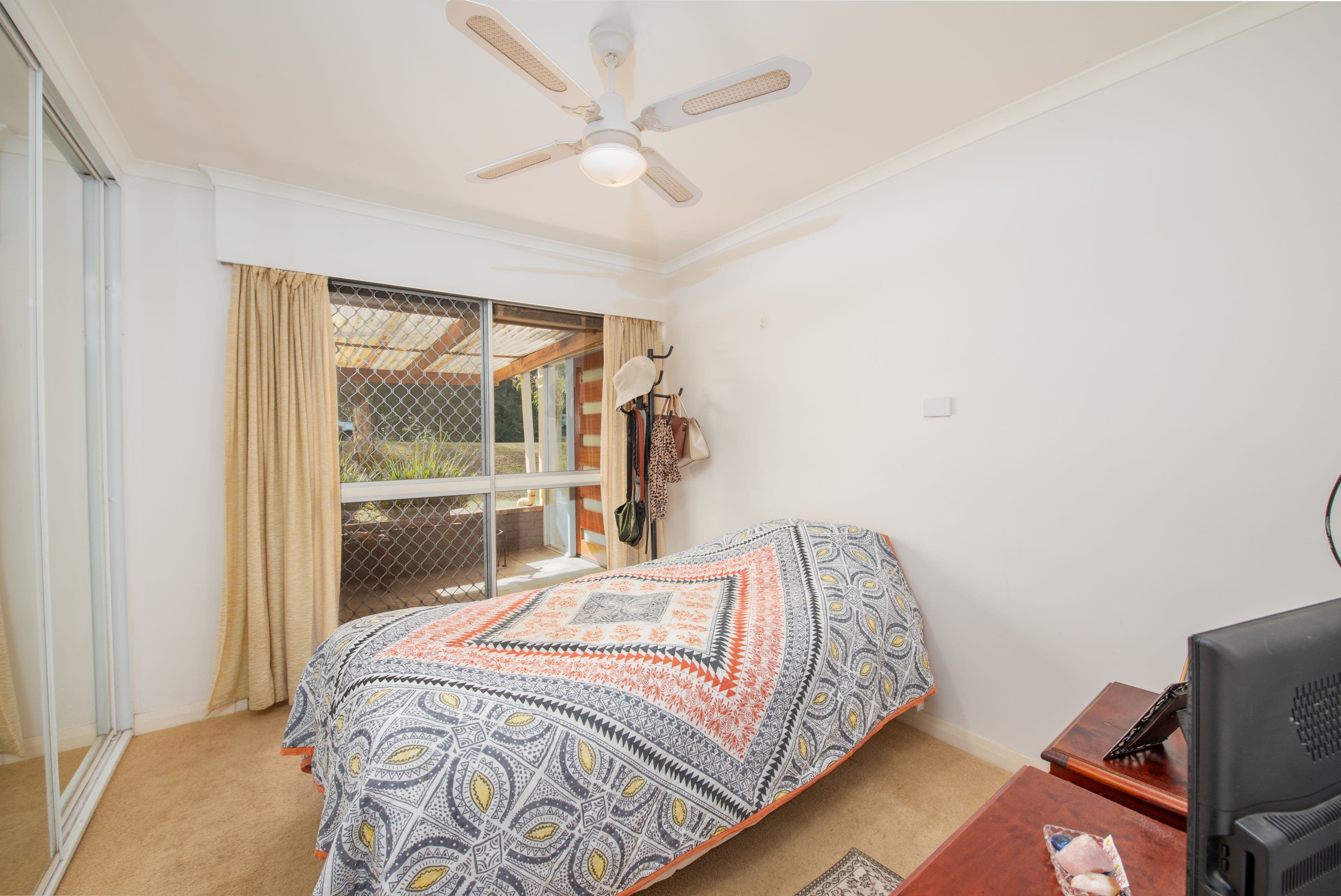 401 Freemans Drive, Cooranbong - Thumbnail 6
