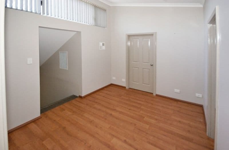 17 Maitland Road, BALGA WA 6061, Balga - Thumbnail 8