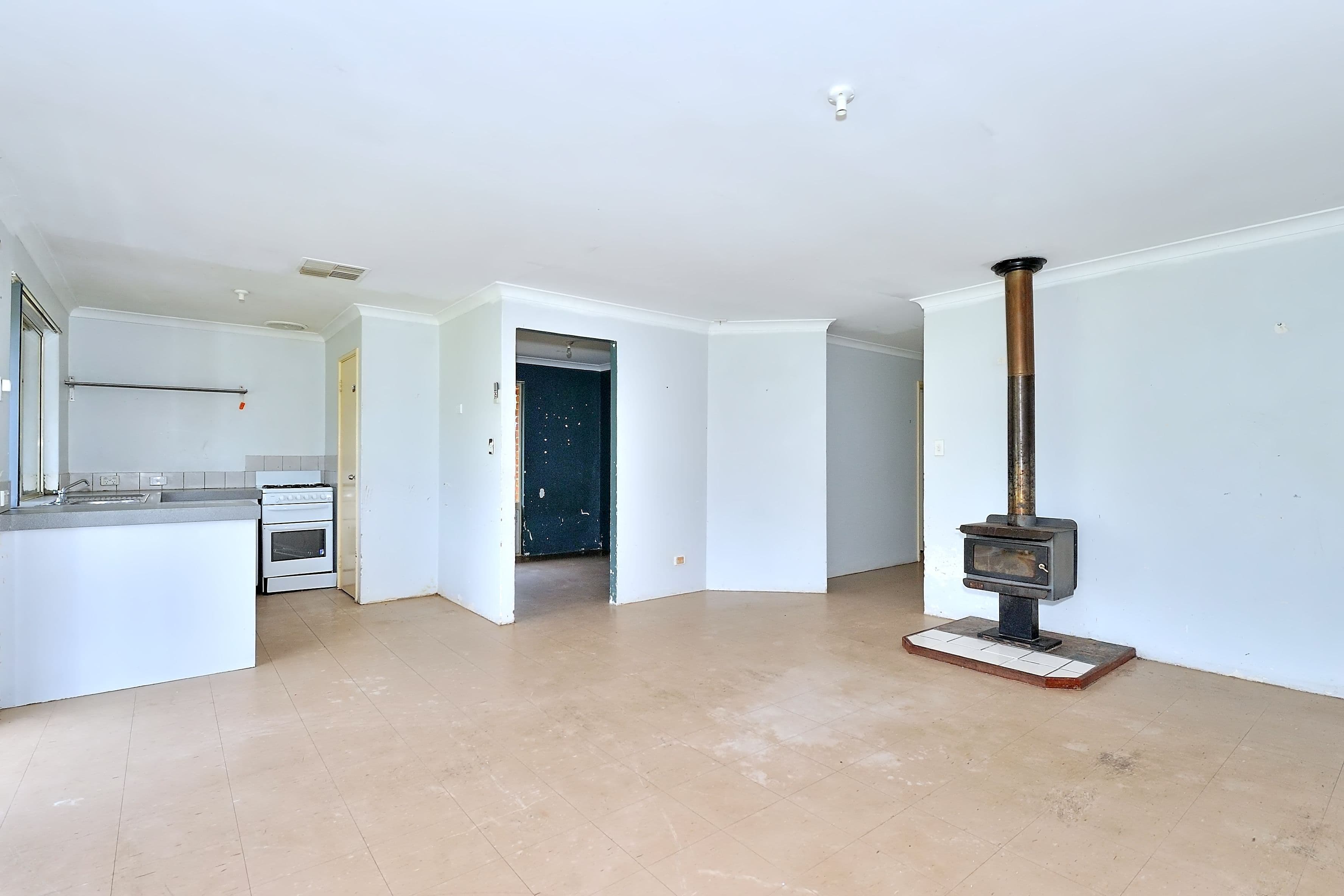 37 Archibald Street, Muchea WA 6501, Muchea - Thumbnail 2
