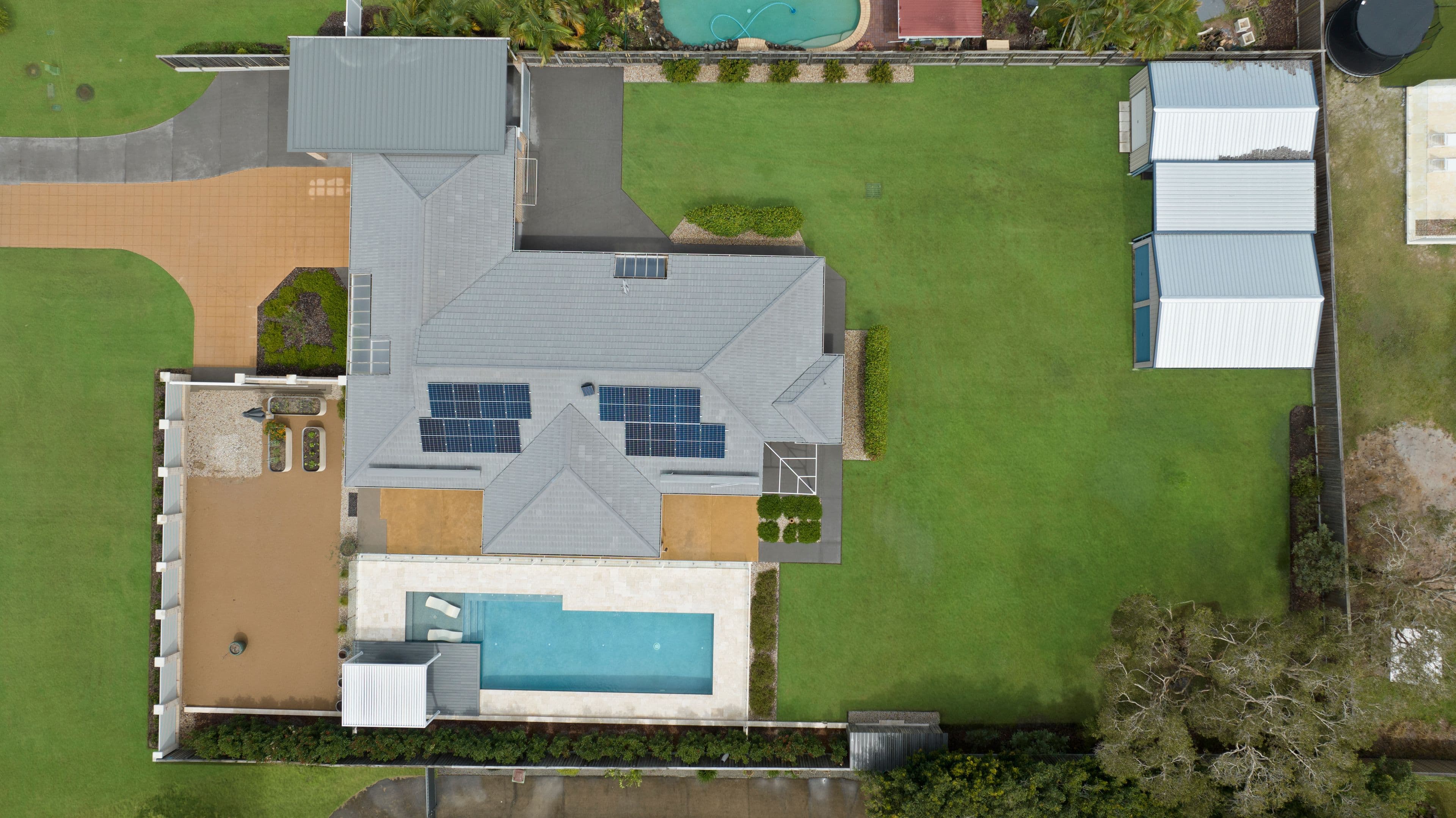 2 Bottlebrush Place, Little Mountain QLD 4551, Little Mountain - Thumbnail 2