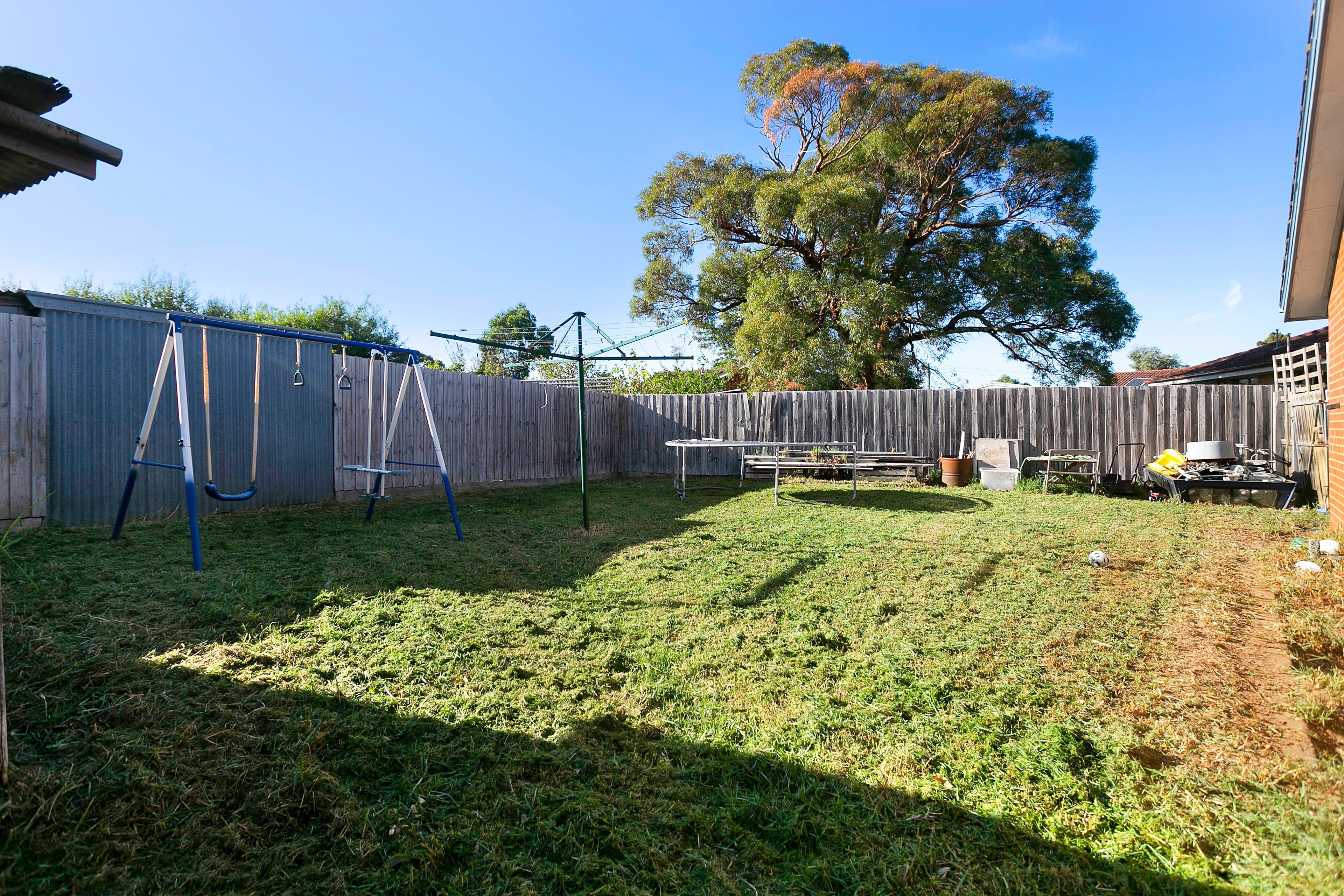 16 Gardenia Crescent, Frankston North VIC 3200, Frankston North - Thumbnail 2