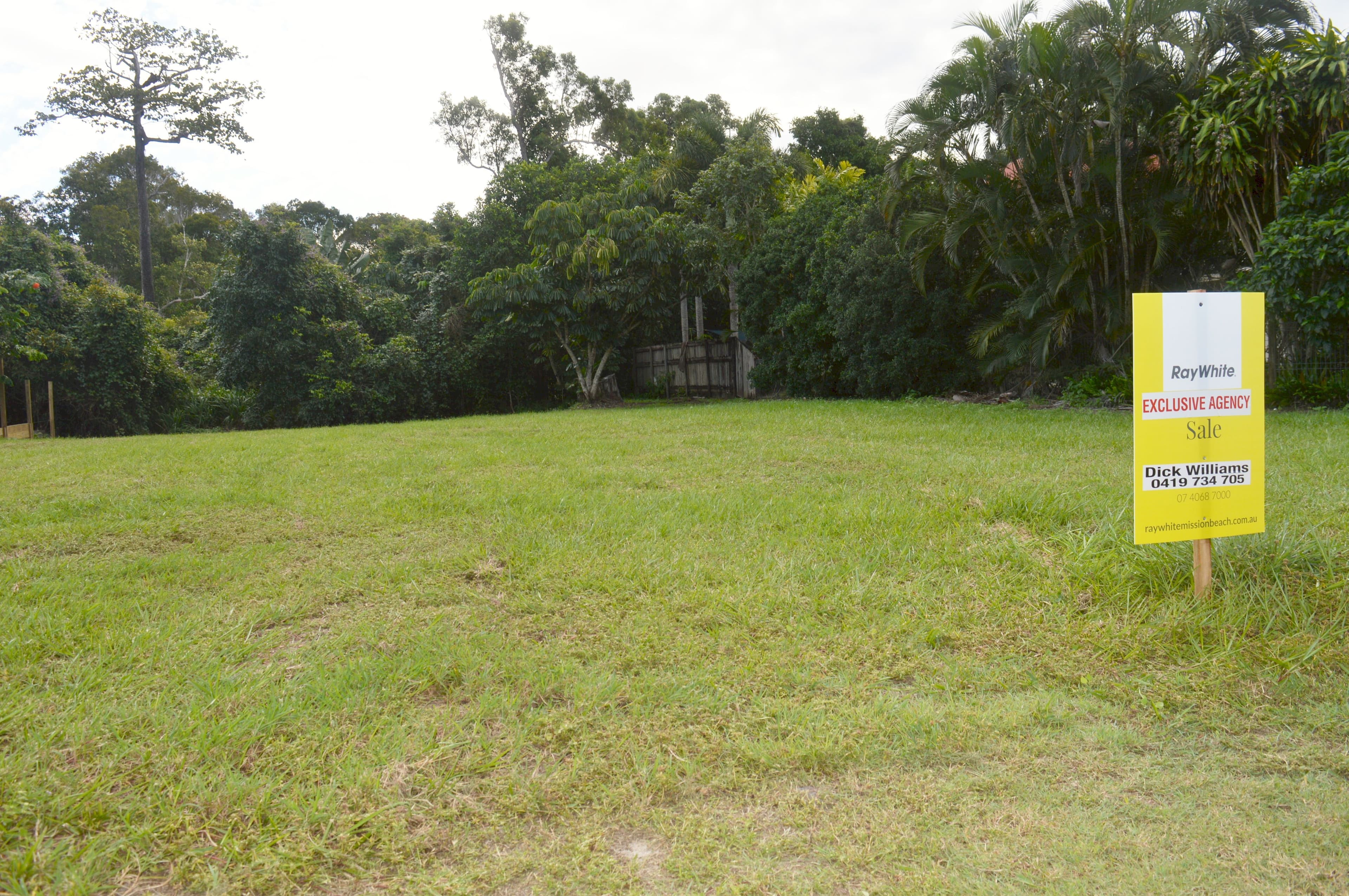 67 Holland Street, Wongaling Beach QLD 4852, Wongaling Beach - Image 1