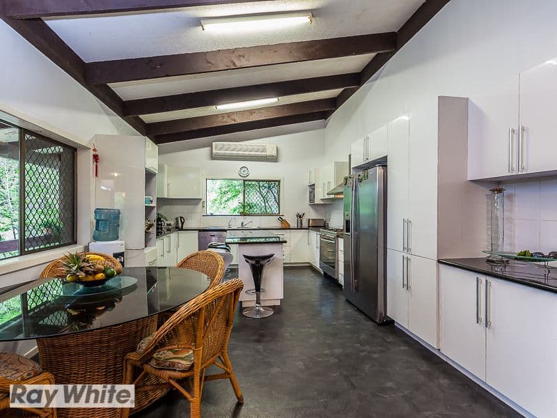47 Torrens Road, Petrie QLD 4502, Petrie - Thumbnail 2