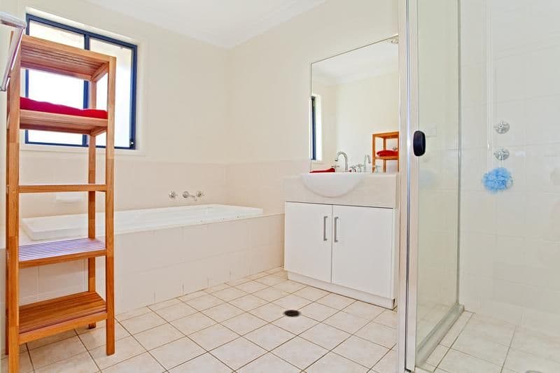 66 Coffs Harbour Avenue, HOXTON PARK NSW 2171, Hoxton Park - Thumbnail 2
