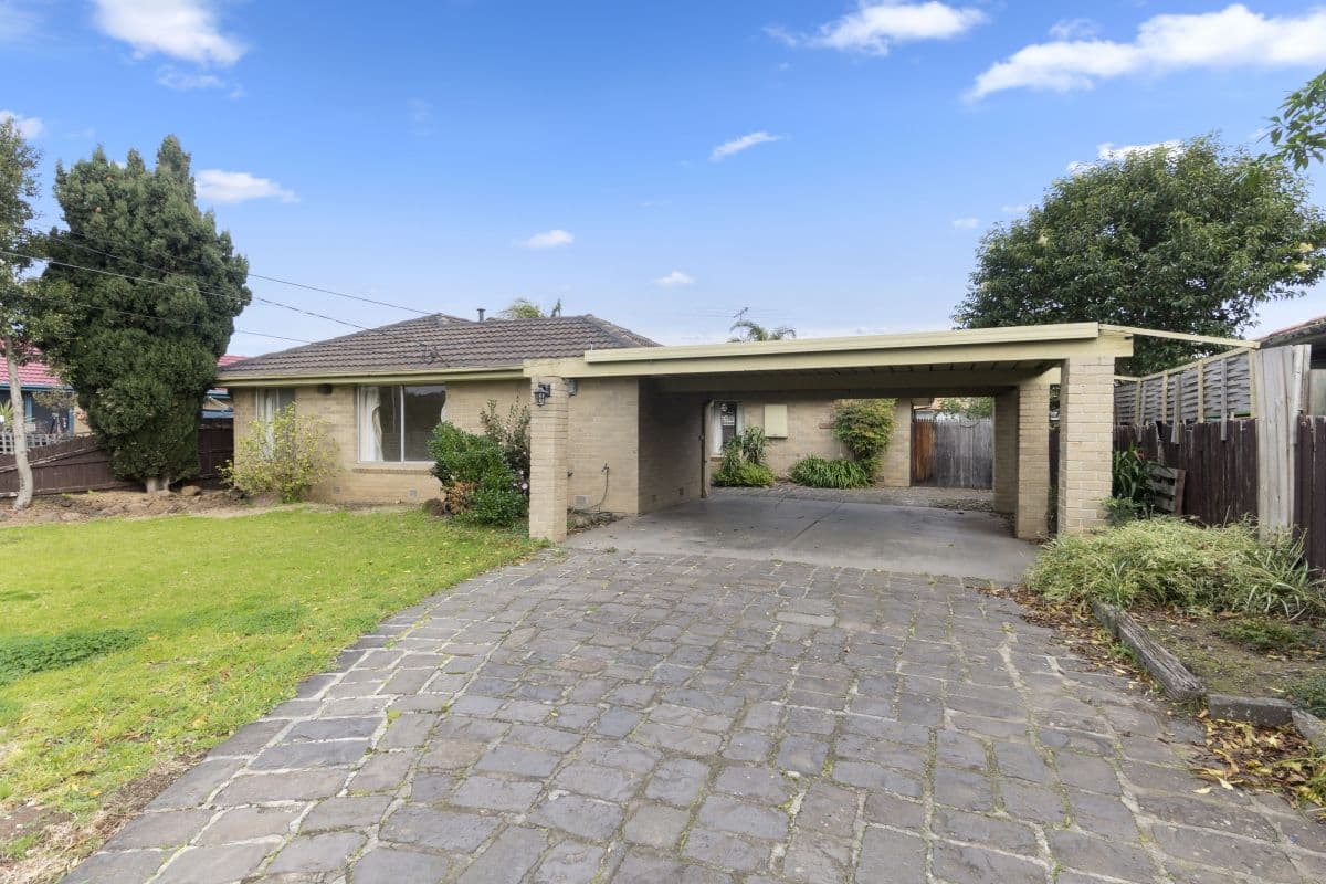6 Yarrabee Drive, Hoppers Crossing VIC 3029, Hoppers Crossing - Thumbnail 2