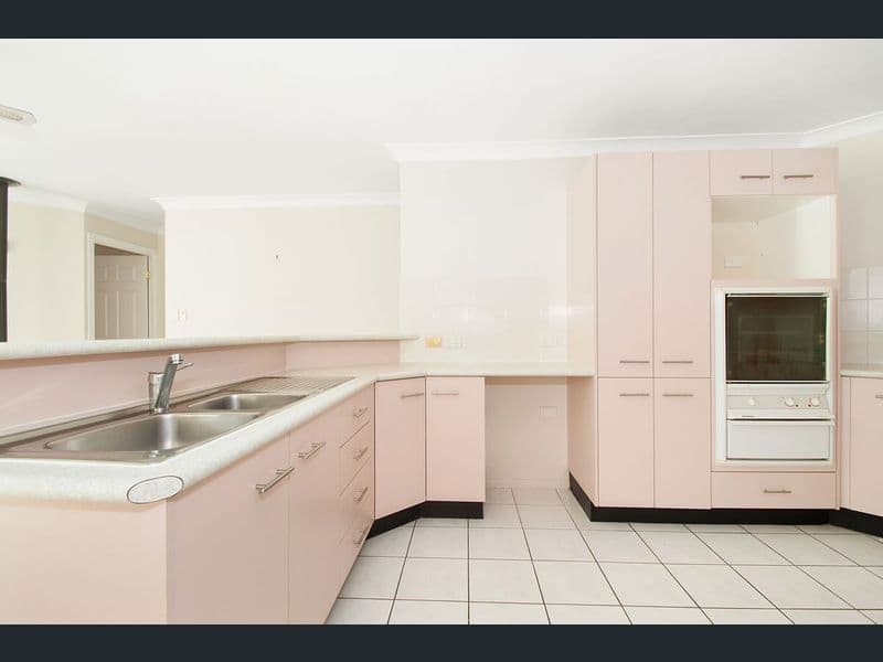 42 Sheffield Place, Kuraby QLD 4112, Kuraby - Thumbnail 4