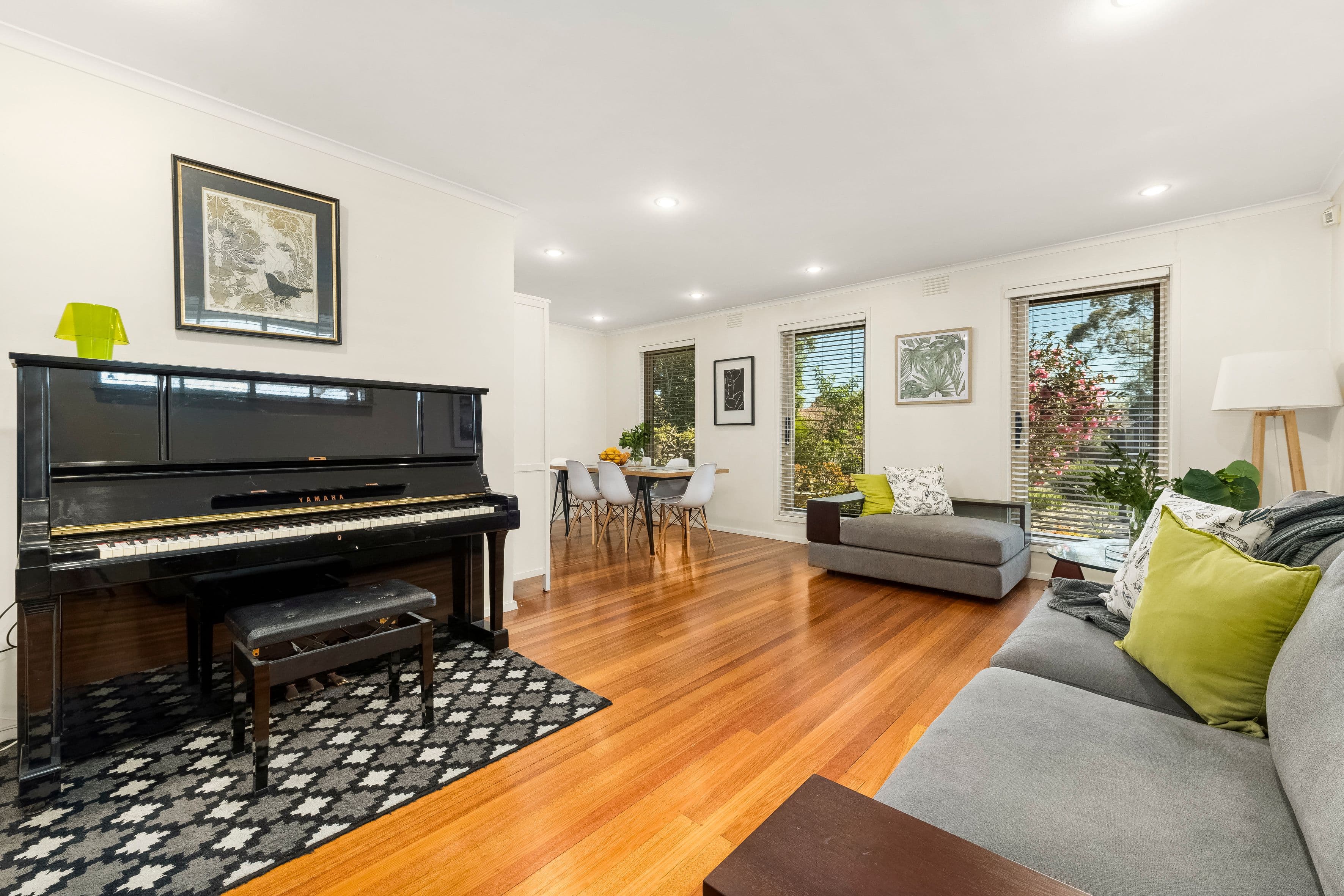 5 Tyrone Court, Wheelers Hill VIC 3150, Wheelers Hill - Thumbnail 2