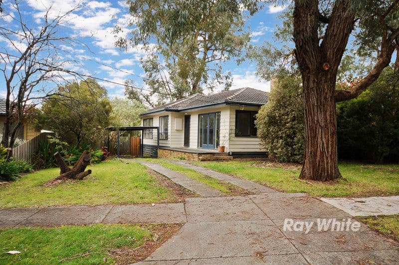 28 Flinders Crescent, BORONIA VIC 3155, Boronia - Image 1
