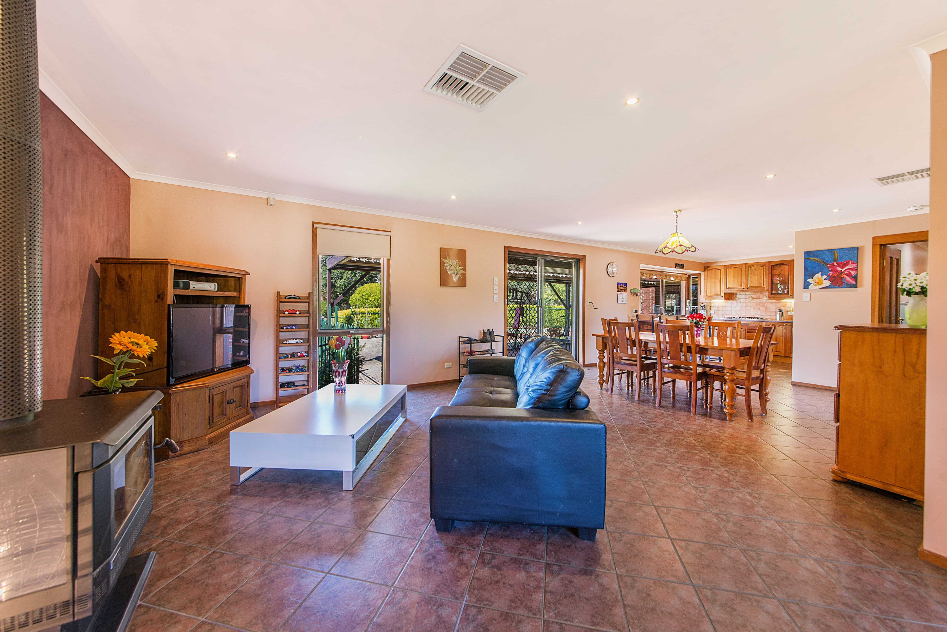 93 Monbulk Road, Mount Evelyn VIC 3796, Mount Evelyn - Thumbnail 3