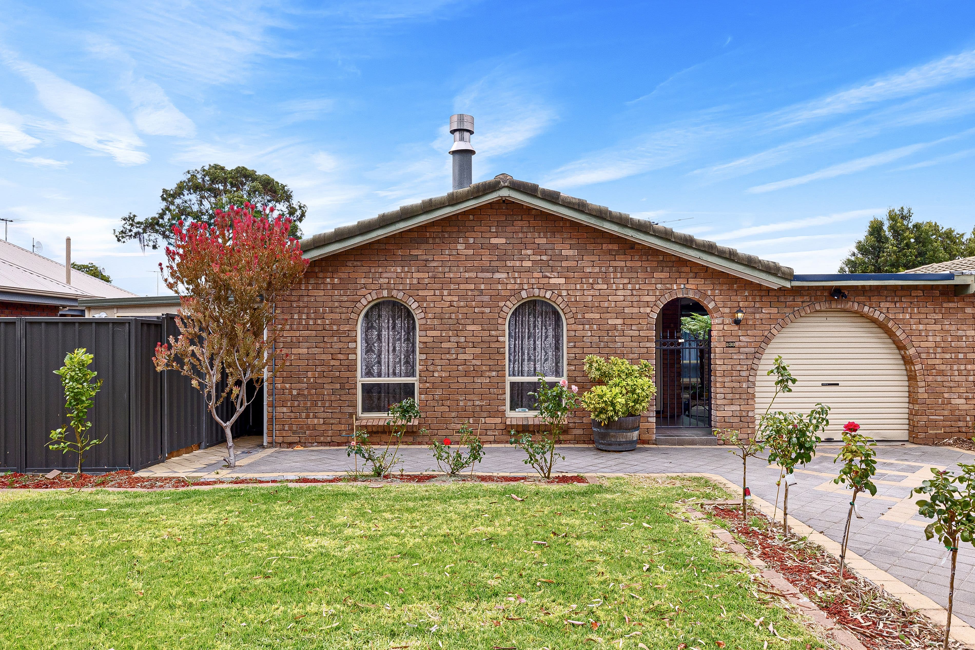 233 Lower Athelstone Road, Athelstone SA 5076, Athelstone - Image 1