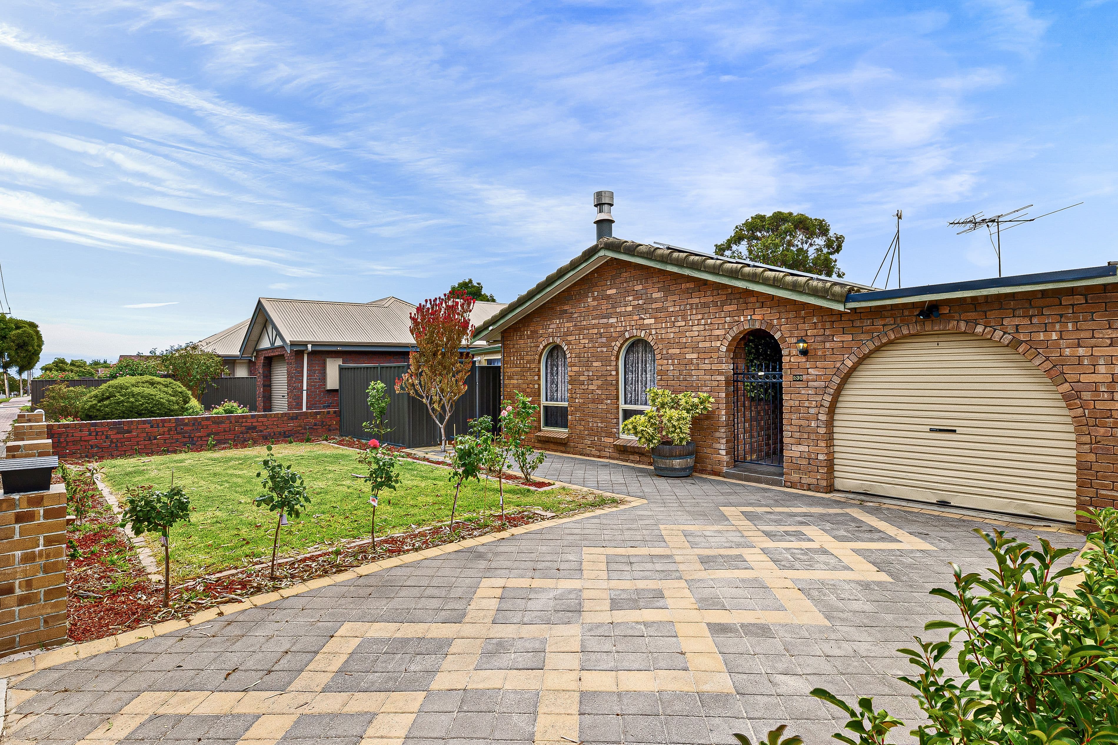 233 Lower Athelstone Road, Athelstone SA 5076, Athelstone - Thumbnail 2
