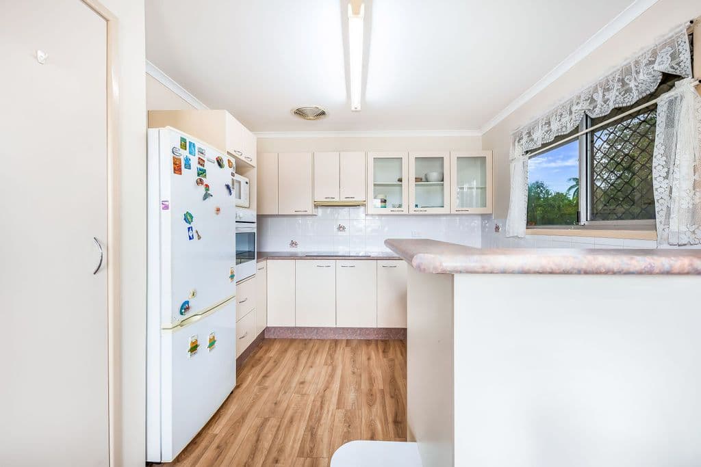 38 Hinley Avenue, Maroochydore QLD 4558, Maroochydore - Thumbnail 8