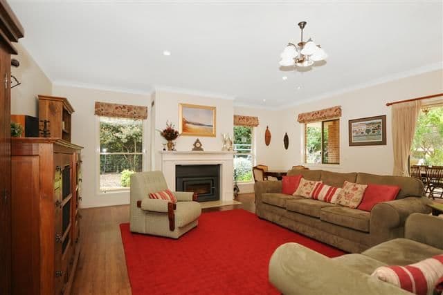 25 Sunray Drive, HIGHFIELDS QLD 4352, Highfields - Thumbnail 2