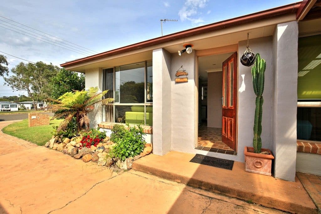 8 Riga Avenue, Greenacre NSW 2190, Greenacre - Thumbnail 3