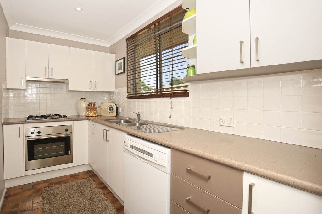 8 Riga Avenue, Greenacre NSW 2190, Greenacre - Thumbnail 5