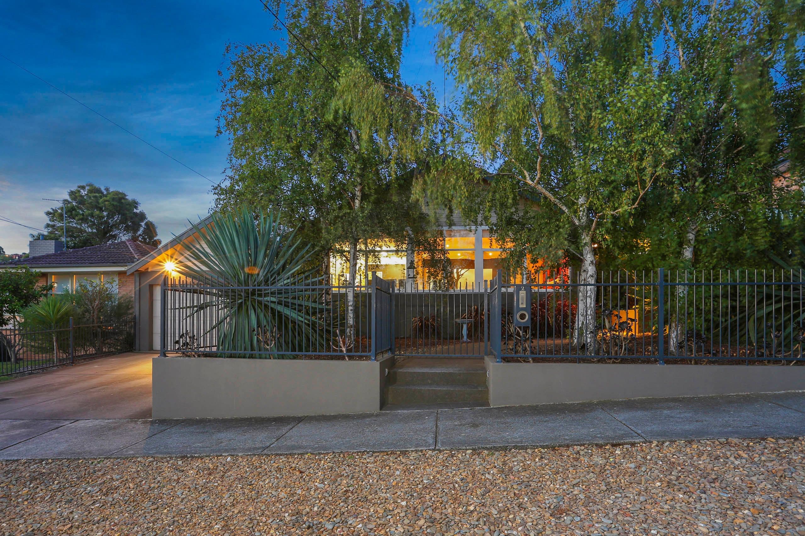 2 Evwick Crescent, Highton VIC 3216, Highton - Thumbnail 2