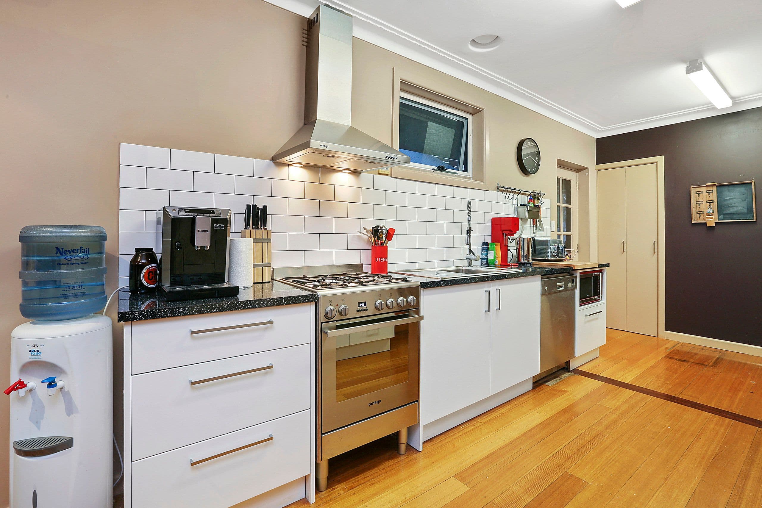 2 Evwick Crescent, Highton VIC 3216, Highton - Thumbnail 5