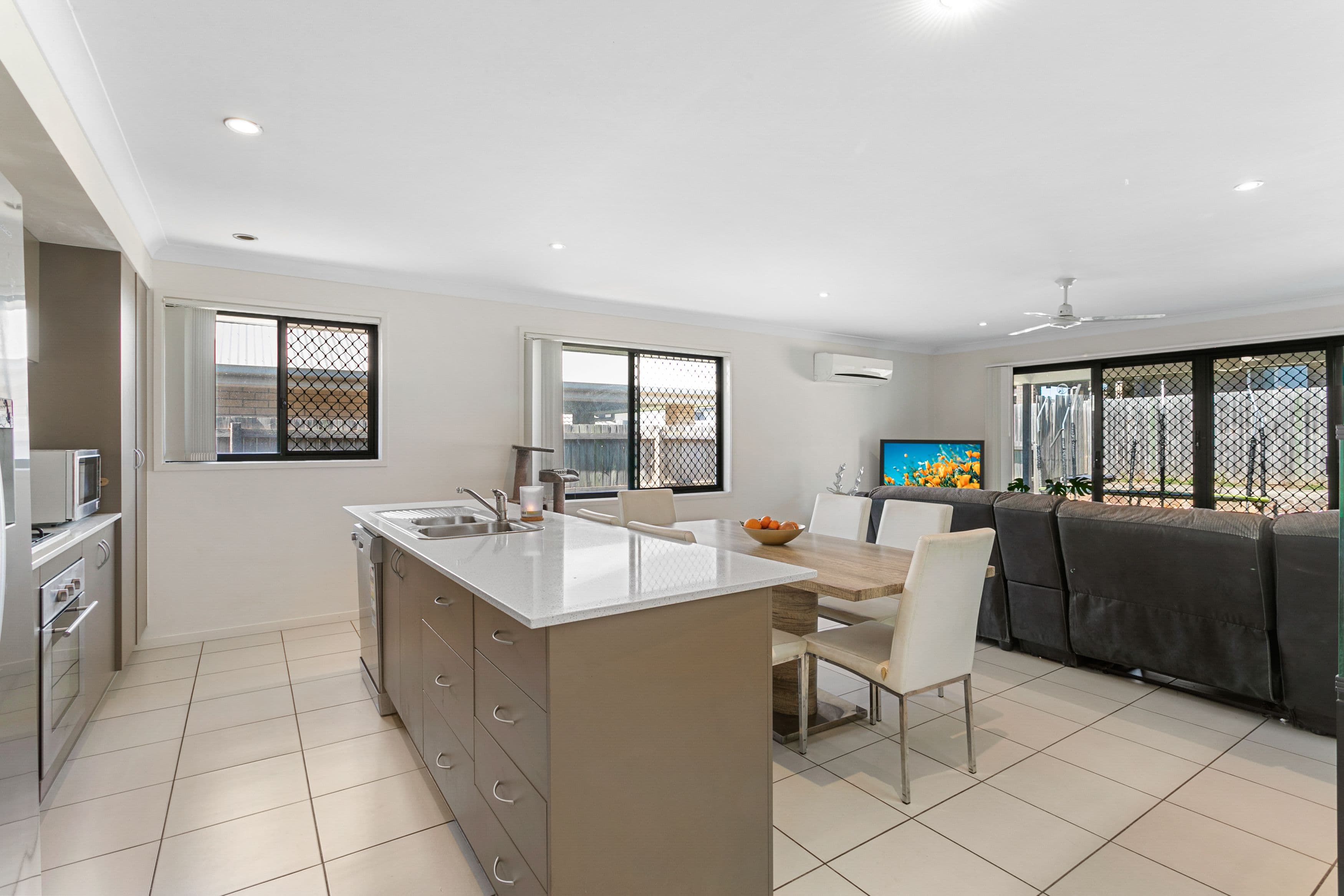 42 Yarrow Circuit, Griffin QLD 4503, Griffin - Thumbnail 5