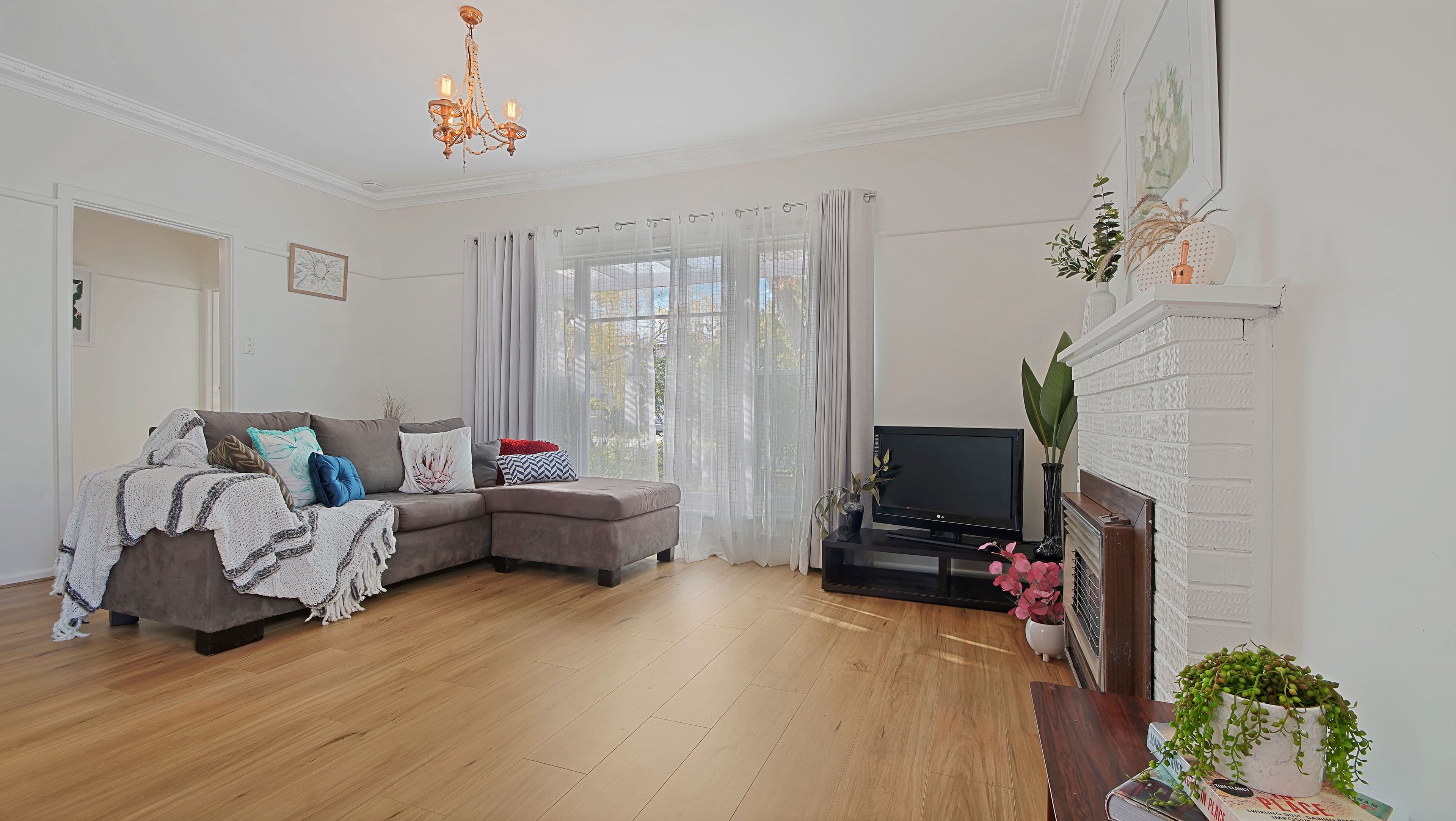 13 Browning Street, Kingsbury VIC 3083, Kingsbury - Thumbnail 2