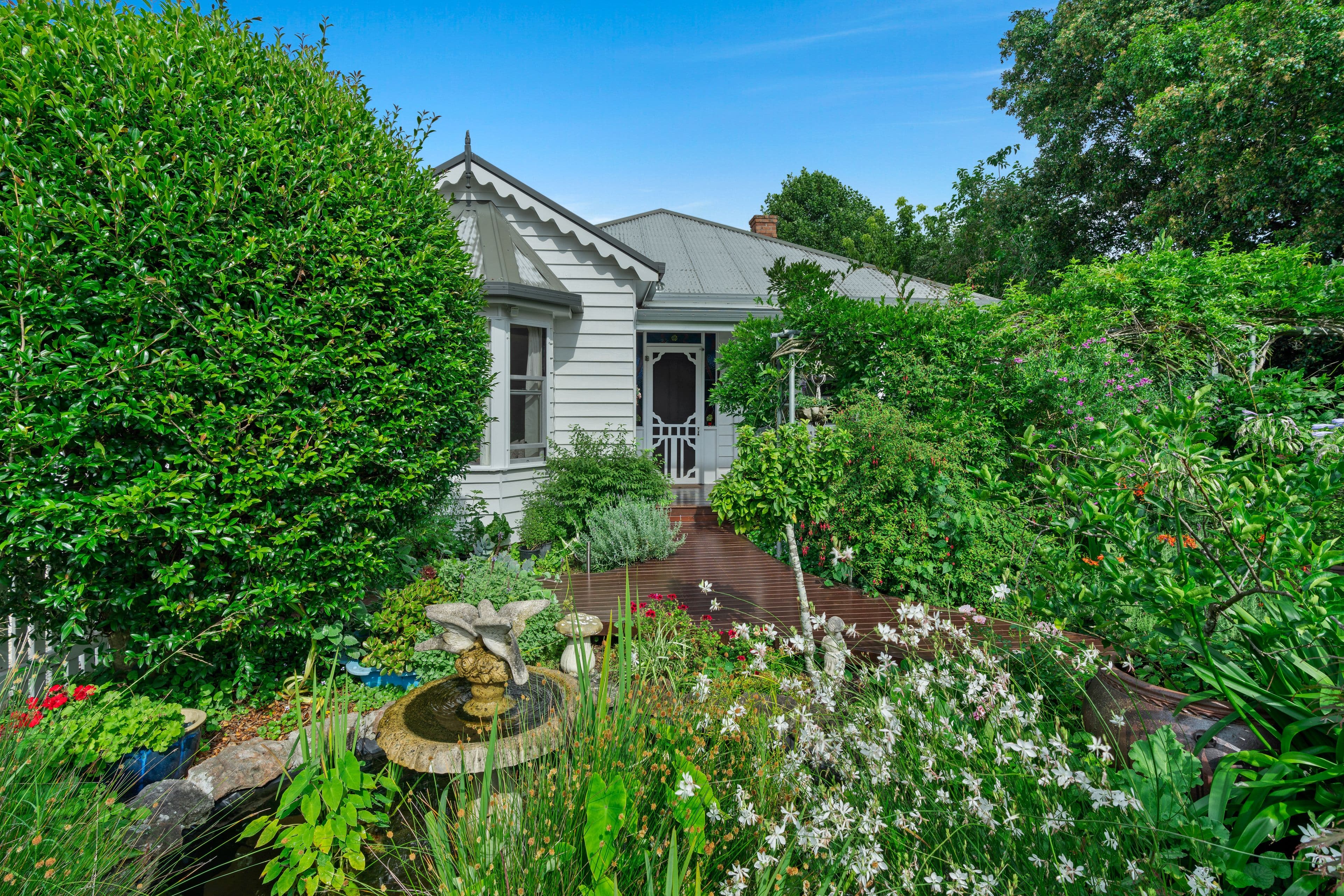 1 Hale Avenue, Nowra NSW 2541, Nowra - Image 1