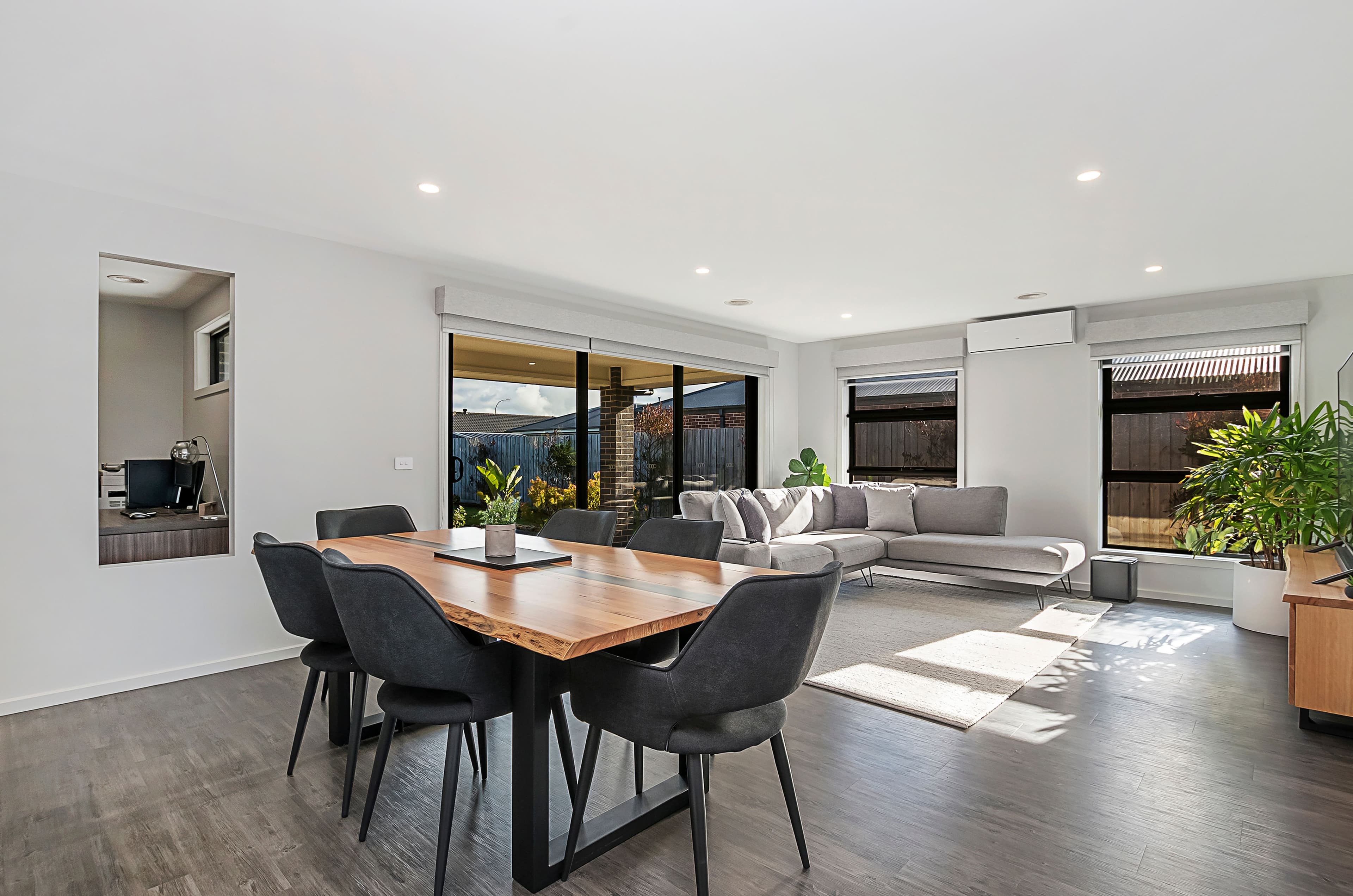 81 Gateway Road, Warrnambool VIC 3280, Warrnambool - Thumbnail 2