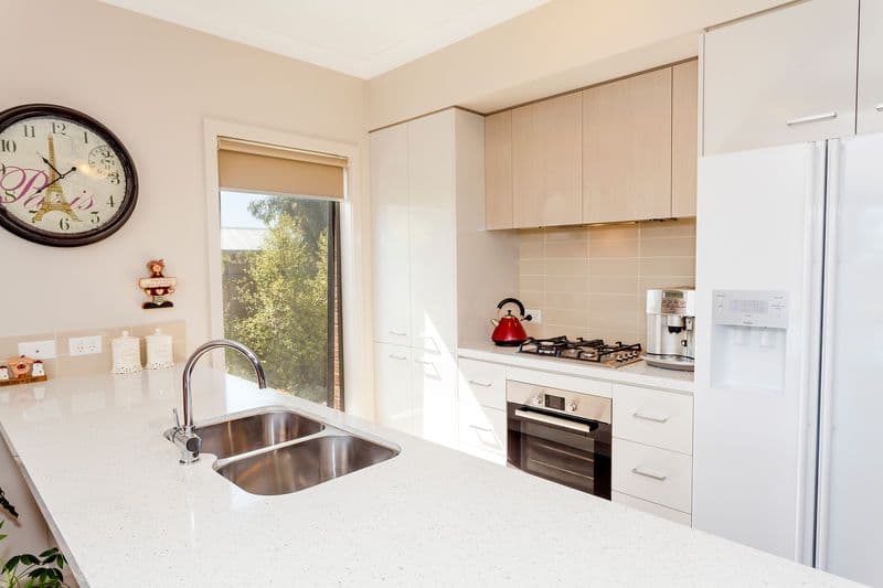 9 Grove Road, MARSHALL VIC 3216, Marshall - Thumbnail 2