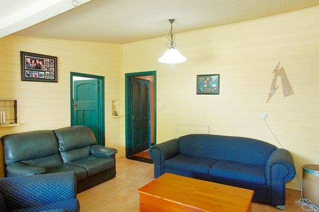 24 Roseneath Street, NORTH GEELONG VIC 3215, North Geelong - Thumbnail 3