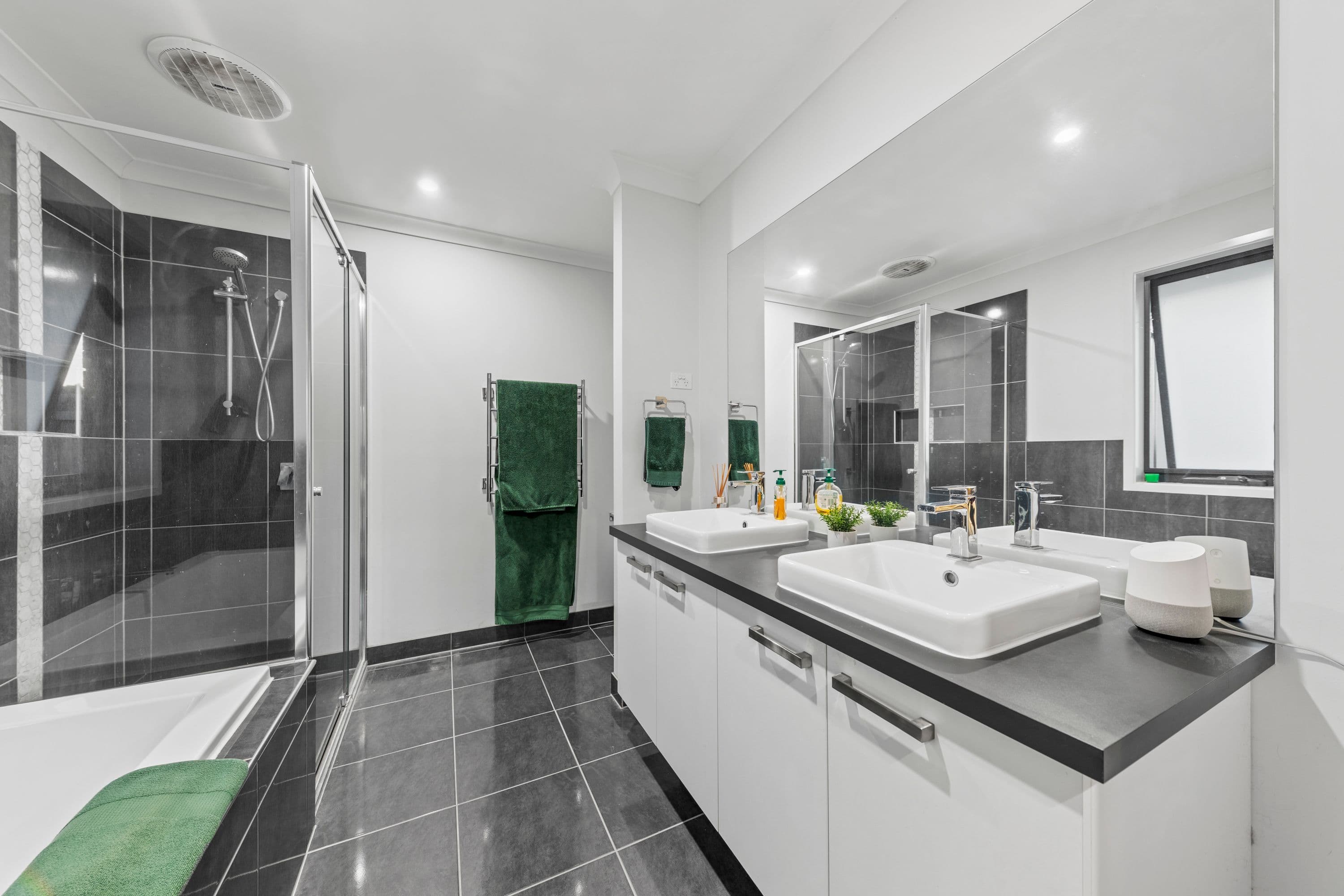 96 Manna Gum Drive, Pakenham VIC 3810, Pakenham - Thumbnail 7