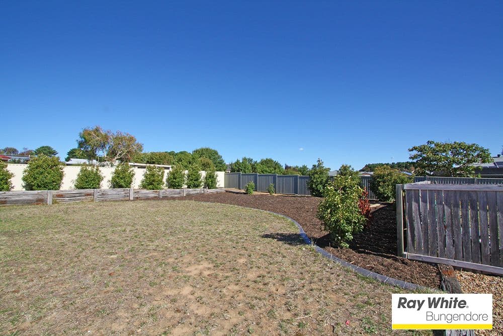 22 Larmer Street, Bungendore - Thumbnail 3
